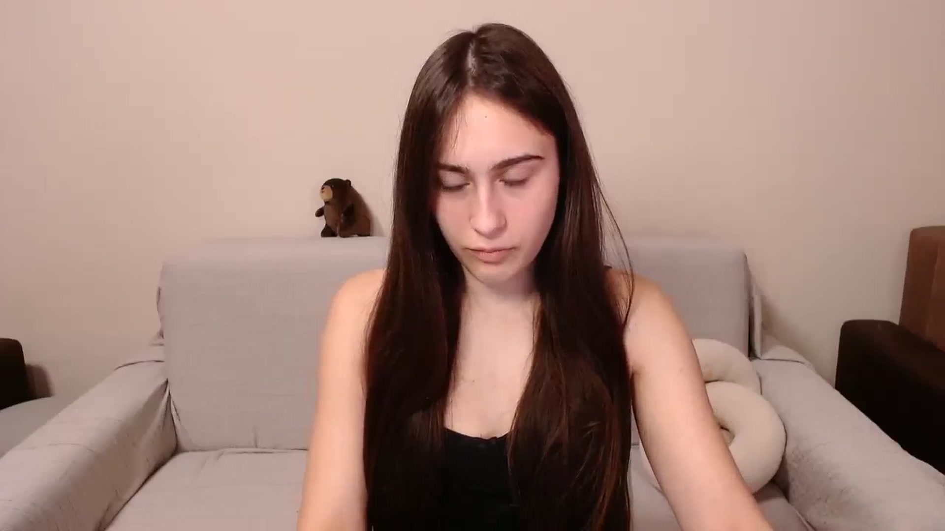 Gallery image thumbnail from ulohu's myfreecams stream on, 03/14/2025, 18:25 image 4 of 20