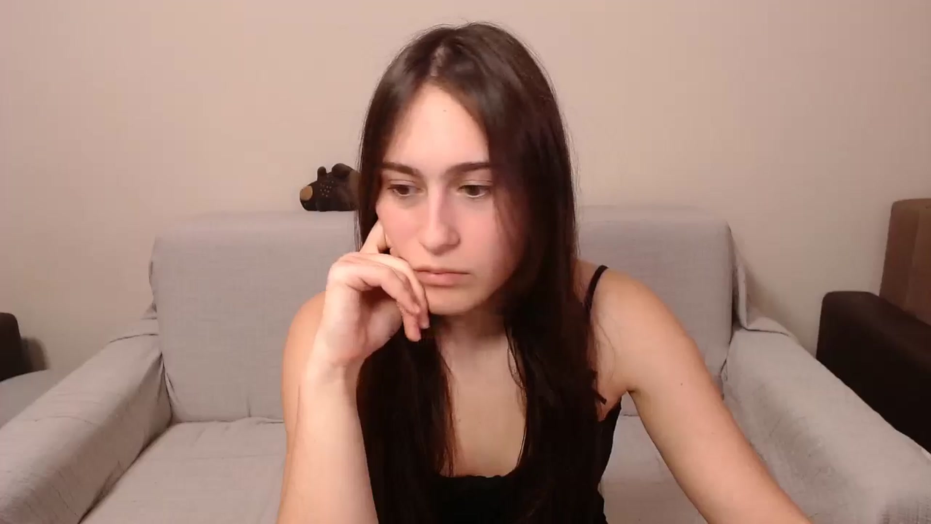 Gallery image thumbnail from ulohu's myfreecams stream on, 03/14/2025, 18:52 image 19 of 20
