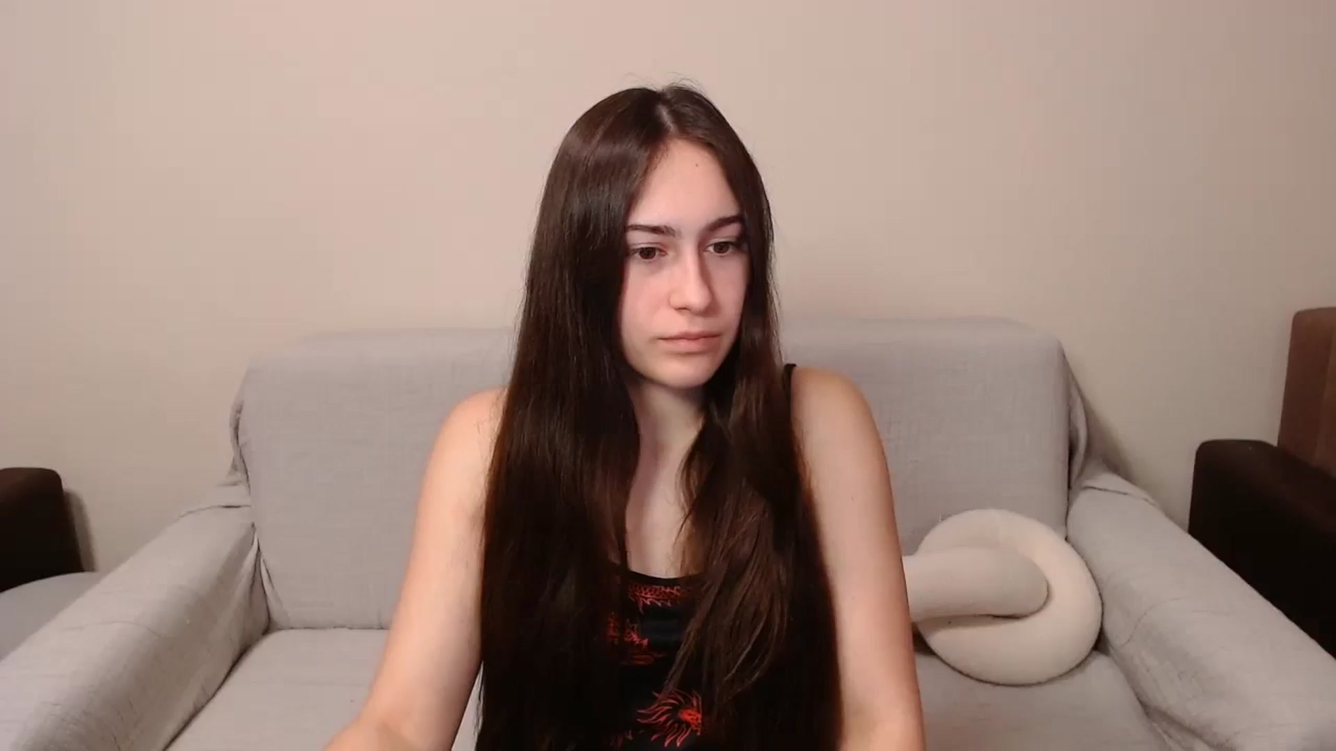 Gallery image thumbnail from ulohu's myfreecams stream on, 03/18/2025, 24:47 image 8 of 20