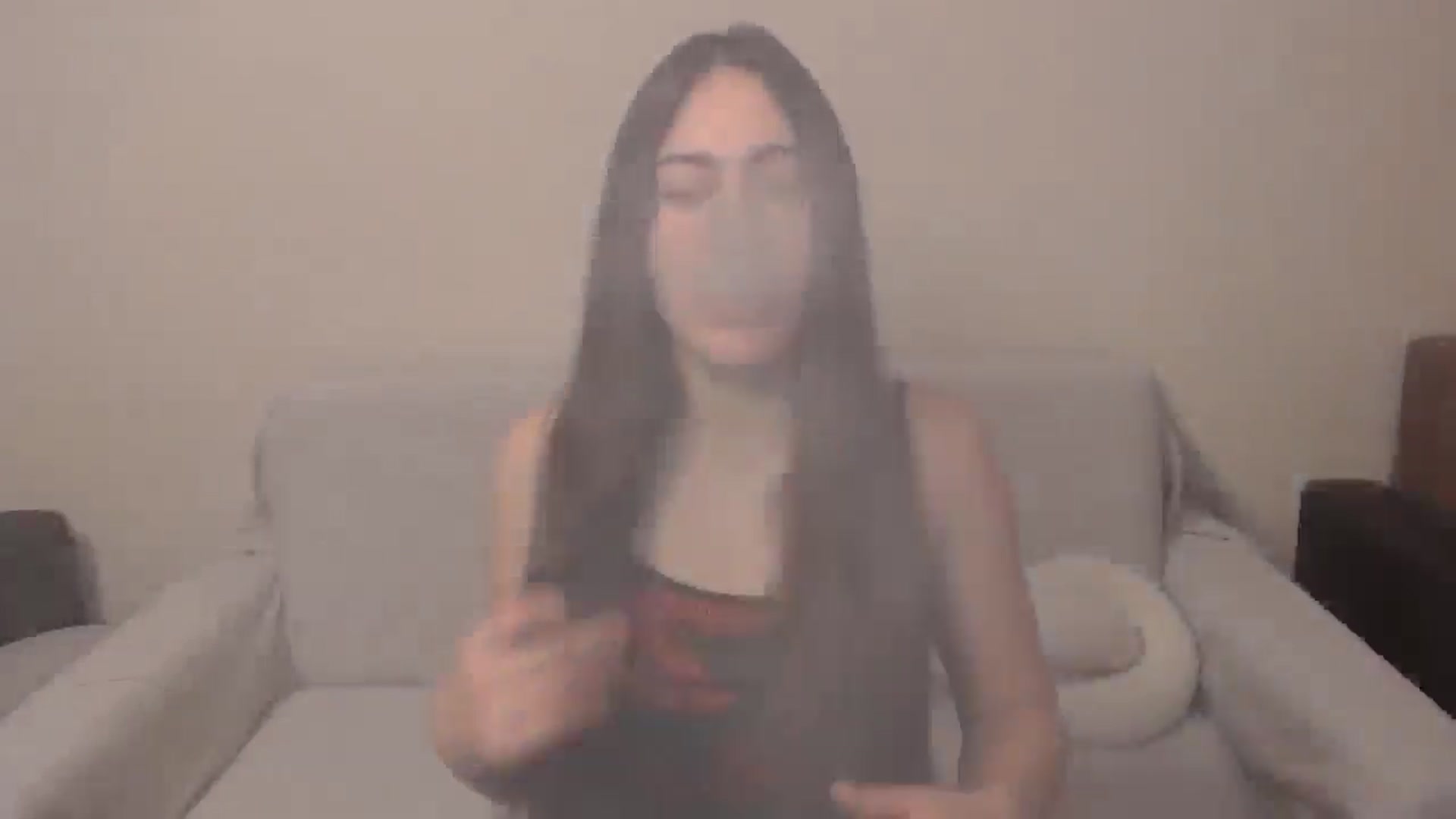 Gallery image thumbnail from ulohu's myfreecams stream on, 03/18/2025, 24:47 image 11 of 20
