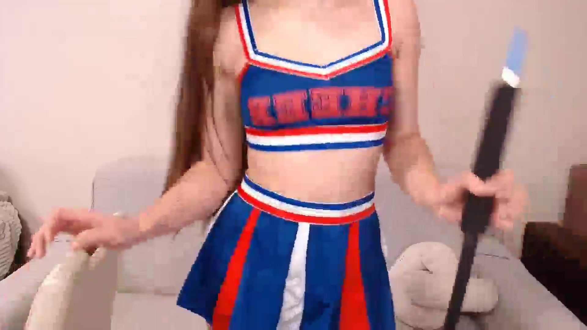 Gallery image thumbnail from ulohu's myfreecams stream on, 04/05/2025, 21:51 image 6 of 20