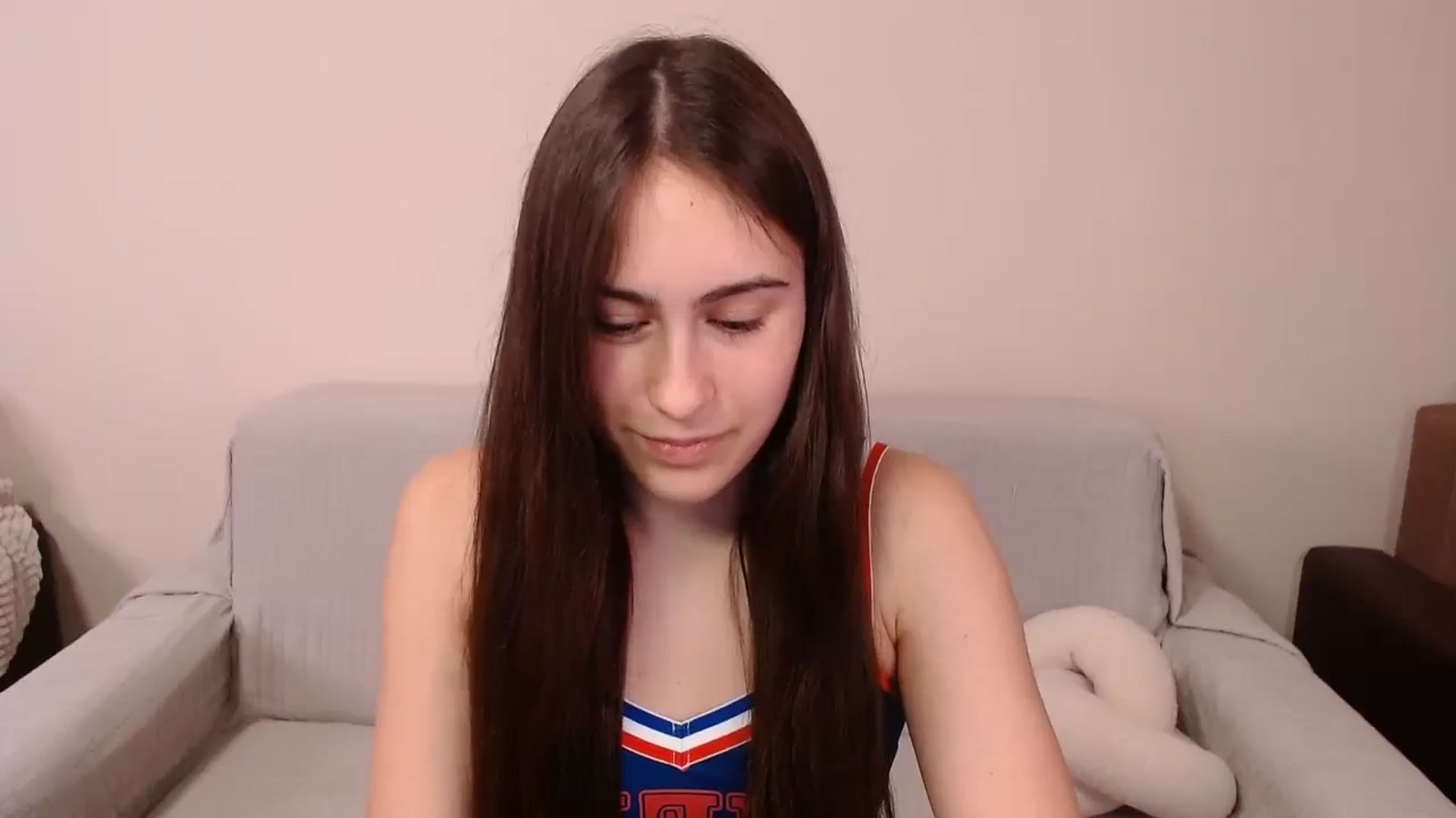 Gallery image thumbnail from ulohu's myfreecams stream on, 04/05/2025, 23:16 image 19 of 20