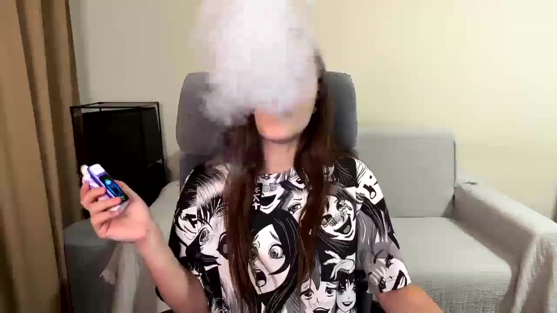 Gallery image thumbnail from ulohu's myfreecams stream on, 07/16/2025, 18:17 image 8 of 20