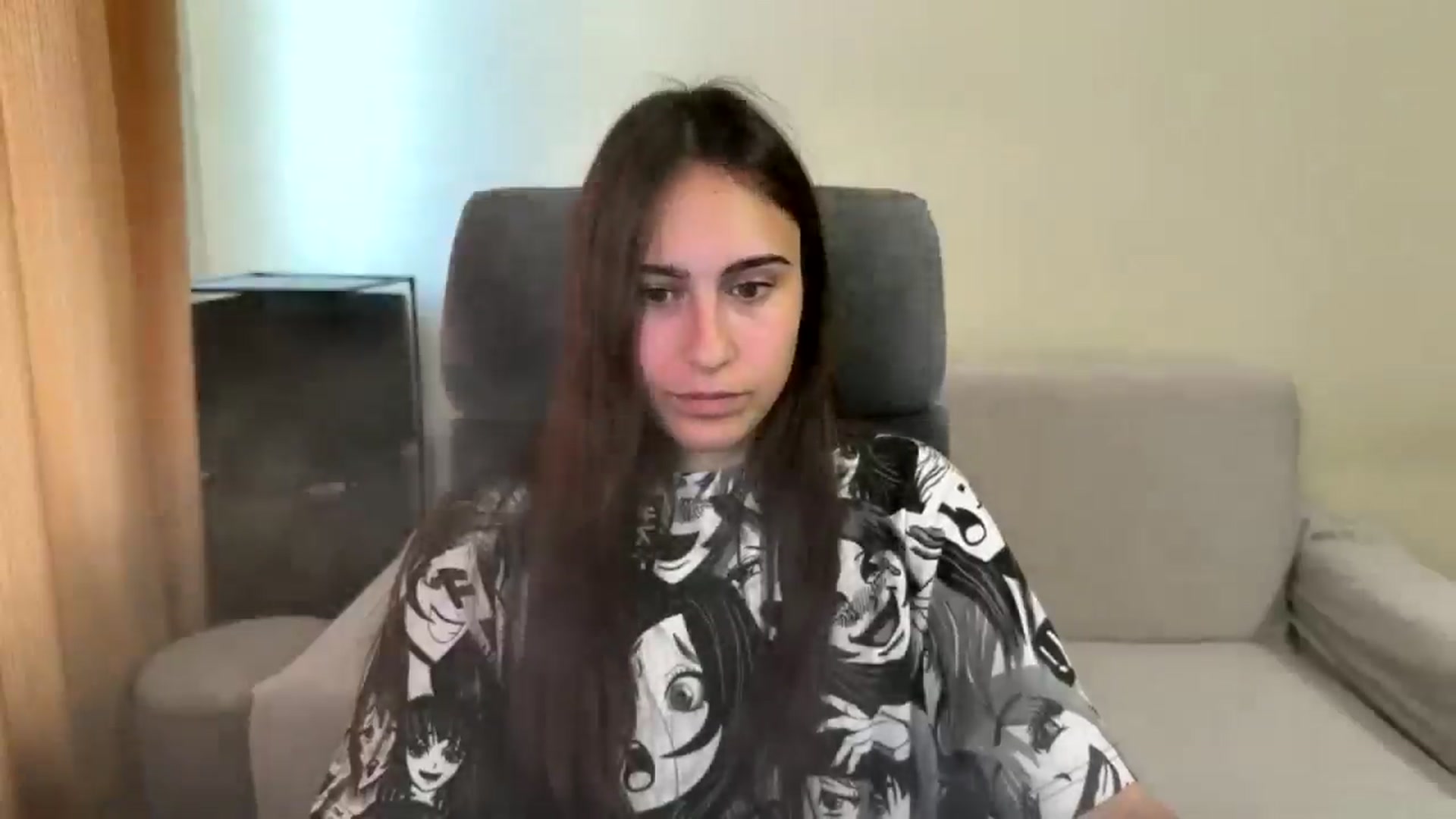 Gallery image thumbnail from ulohu's myfreecams stream on, 08/03/2025, 14:25 image 2 of 20