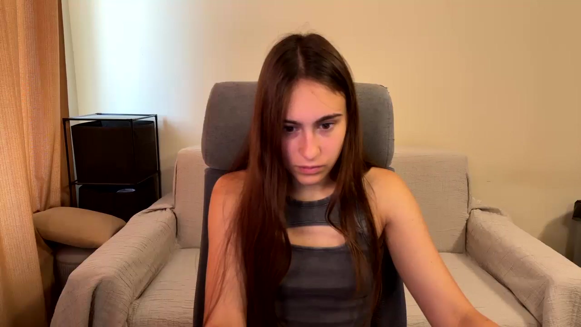 Gallery image thumbnail from ulohu's myfreecams stream on, 08/16/2025, 10:29 image 18 of 20
