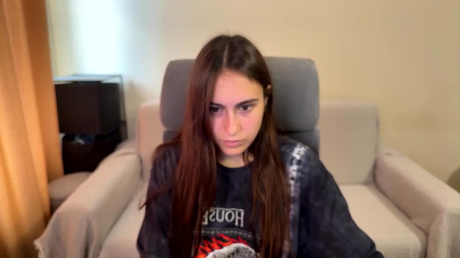 Gallery image thumbnail from ulohu's myfreecams stream on, 08/19/2025, 12:58 image 9 of 20