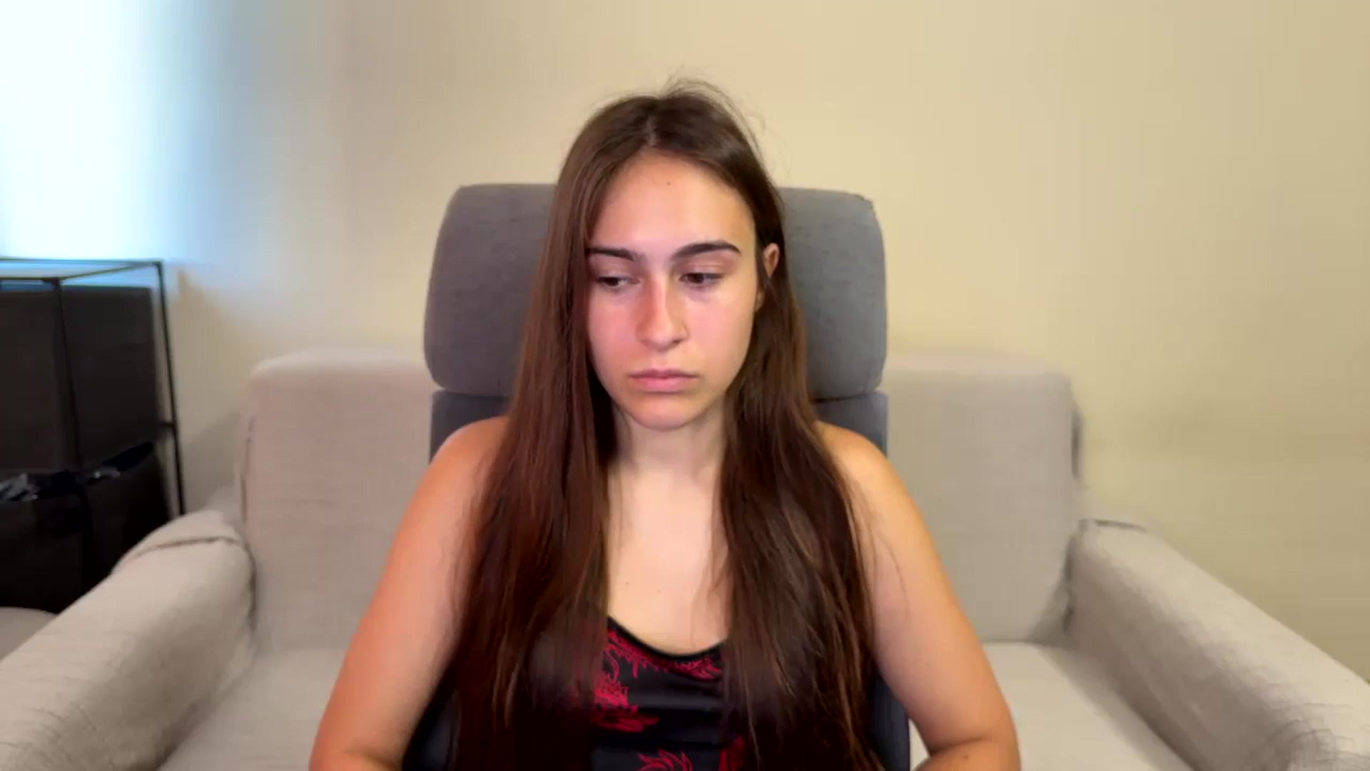 Gallery image thumbnail from ulohu's myfreecams stream on, 09/05/2025, 10:53 image 13 of 20