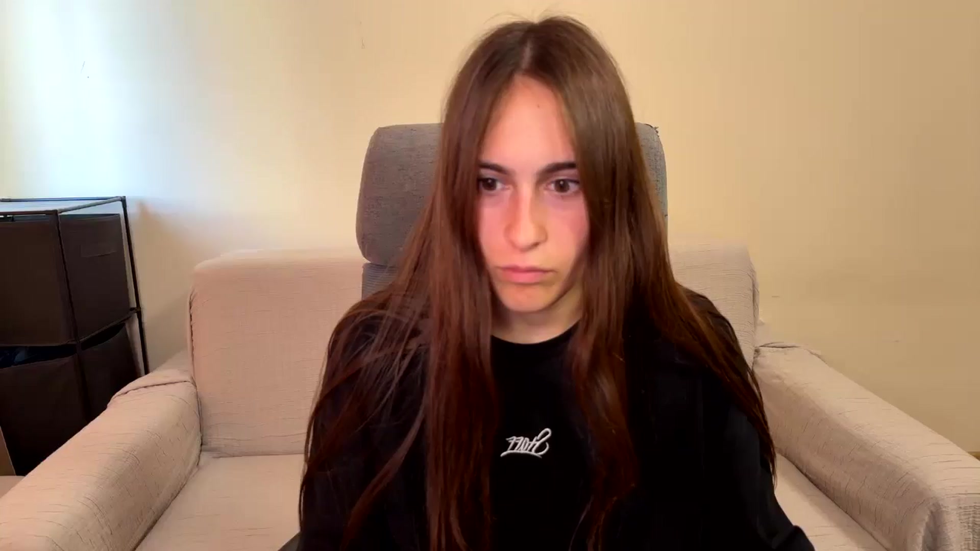 Gallery image thumbnail from ulohu's myfreecams stream on, 09/10/2025, 14:33 image 1 of 20