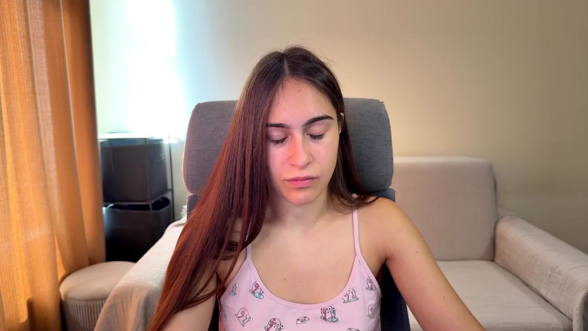 Gallery image thumbnail from ulohu's myfreecams stream on, 09/27/2025, 07:52 image 7 of 20