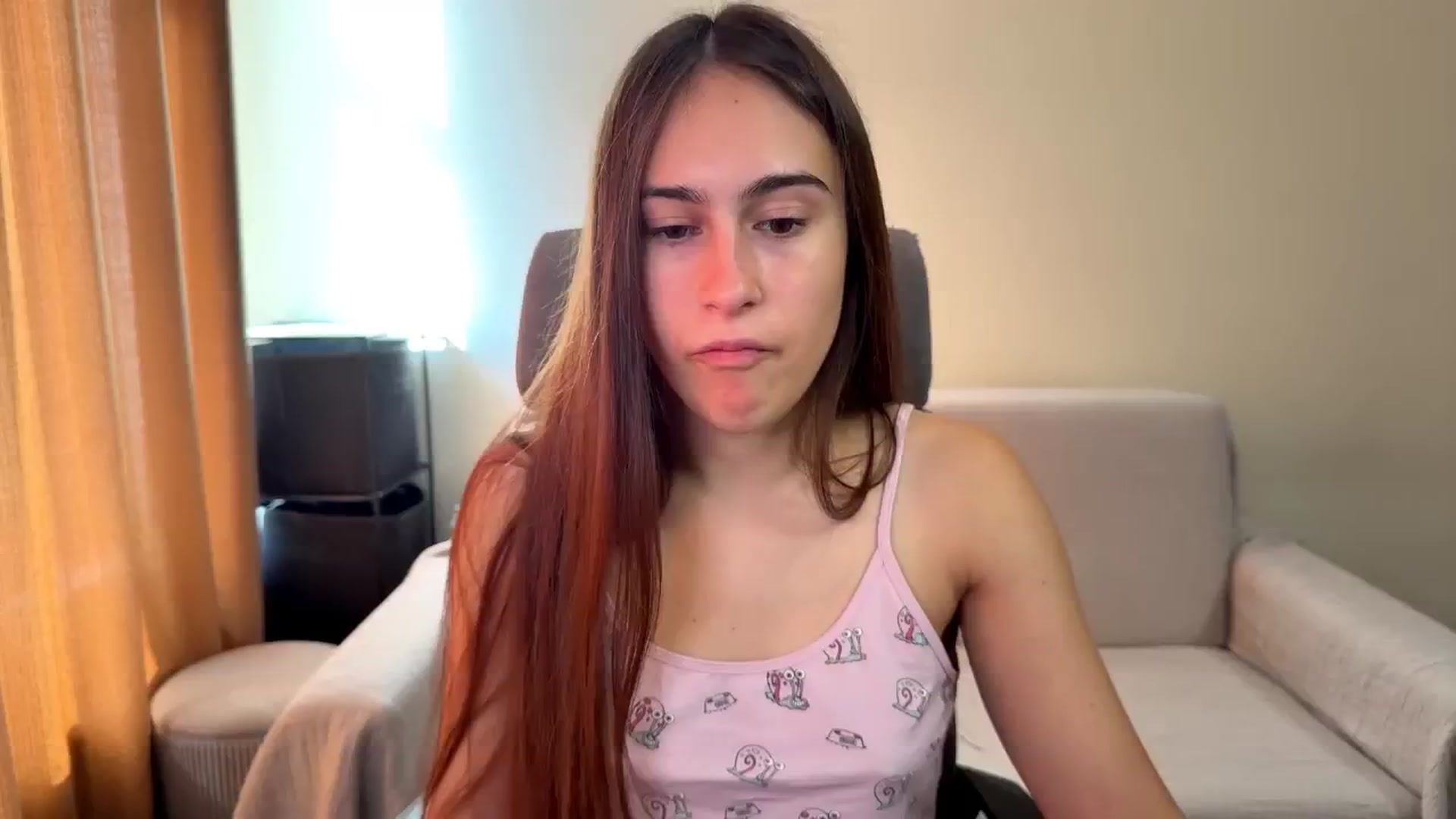 Gallery image thumbnail from ulohu's myfreecams stream on, 09/27/2025, 07:52 image 1 of 20