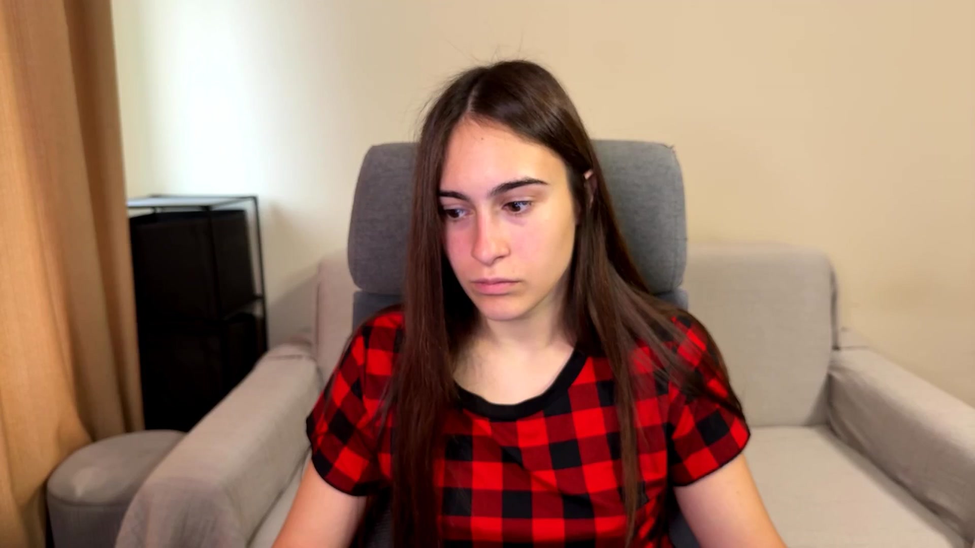 Gallery image thumbnail from ulohu's myfreecams stream on, 10/02/2025, 10:40 image 8 of 20
