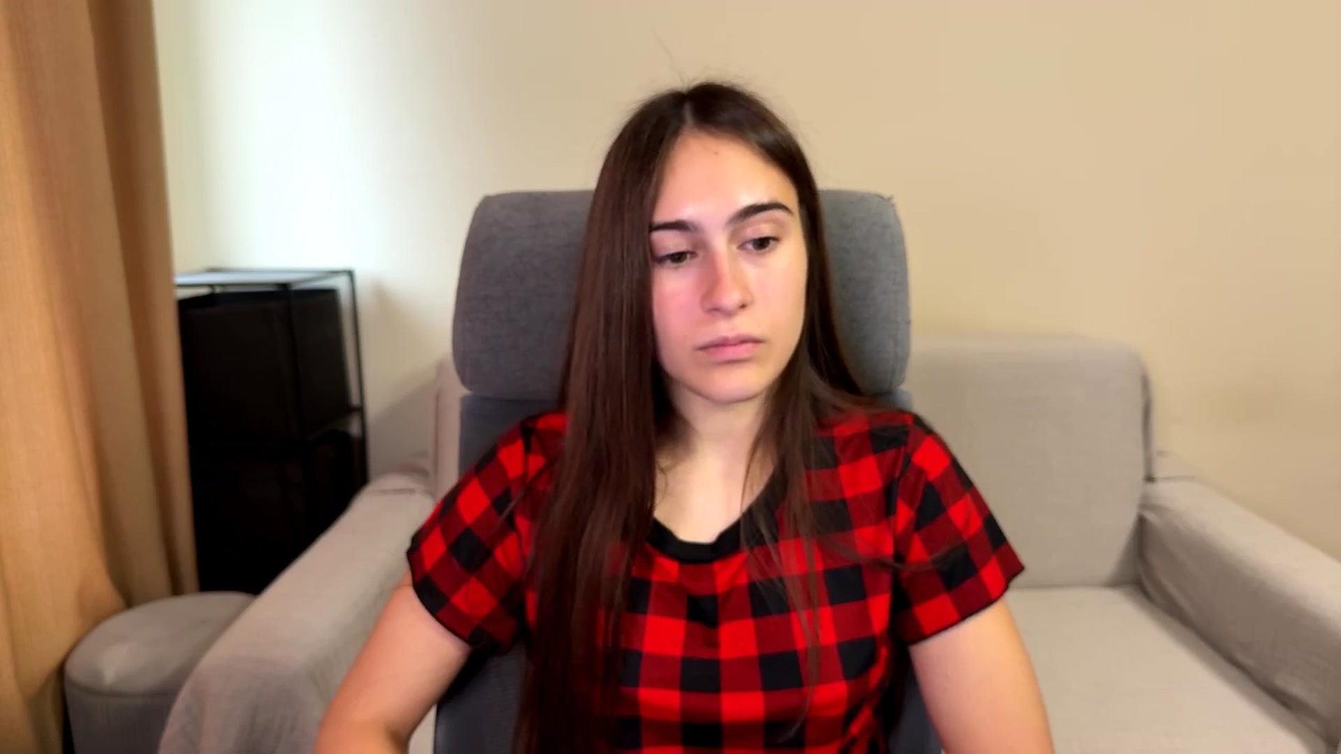 Gallery image thumbnail from ulohu's myfreecams stream on, 10/02/2025, 10:40 image 17 of 20