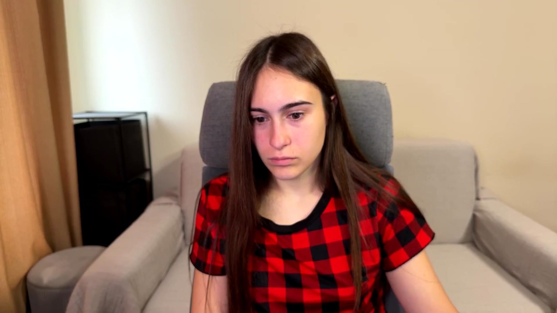 Gallery image thumbnail from ulohu's myfreecams stream on, 10/02/2025, 10:40 image 7 of 20
