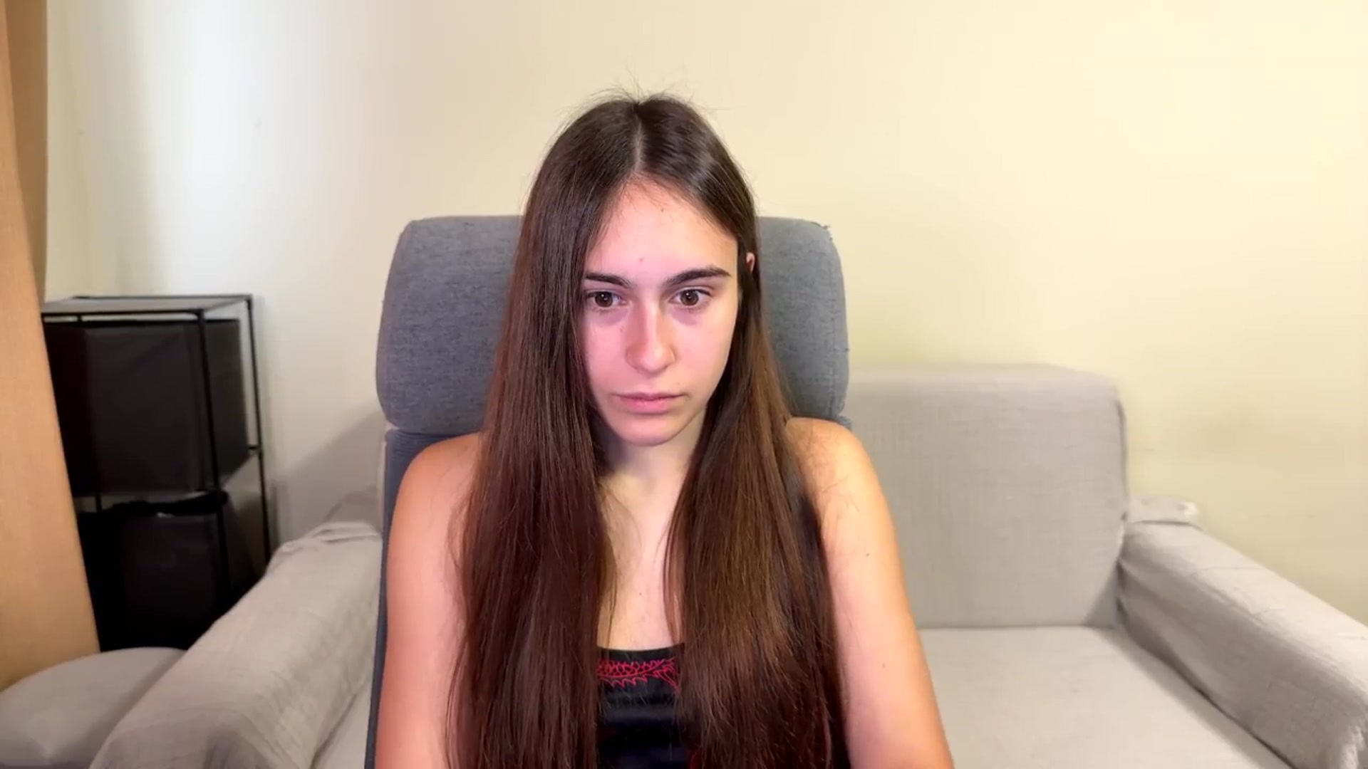 Gallery image thumbnail from ulohu's myfreecams stream on, 10/16/2025, 14:18 image 16 of 20
