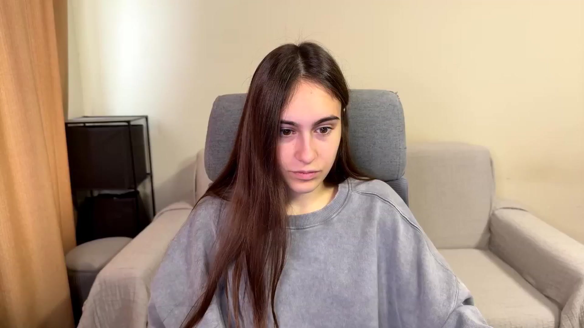 Gallery image thumbnail from ulohu's myfreecams stream on, 10/21/2025, 08:45 image 14 of 20