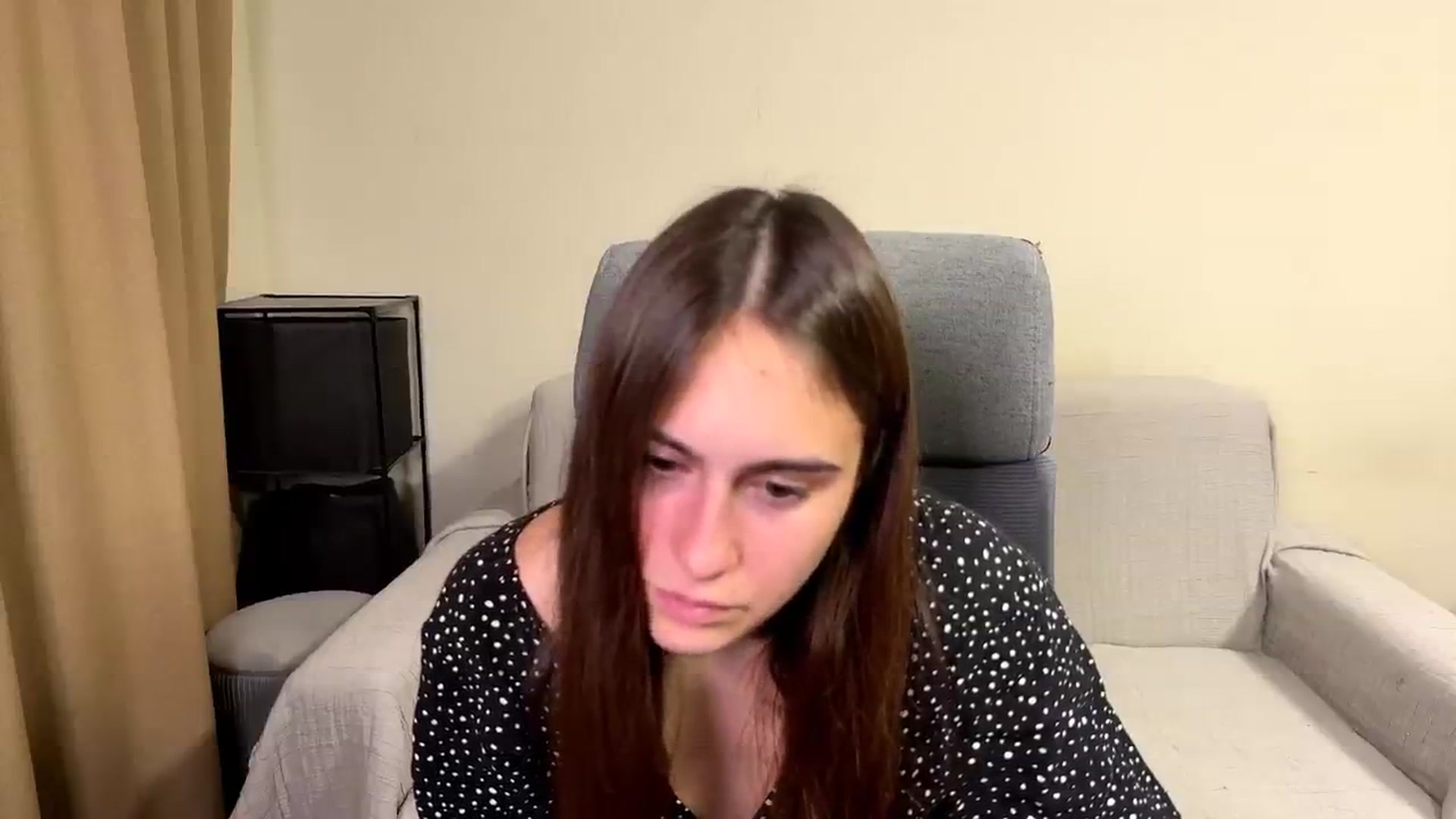 Gallery image thumbnail from ulohu's myfreecams stream on, 10/21/2025, 16:11 image 7 of 20