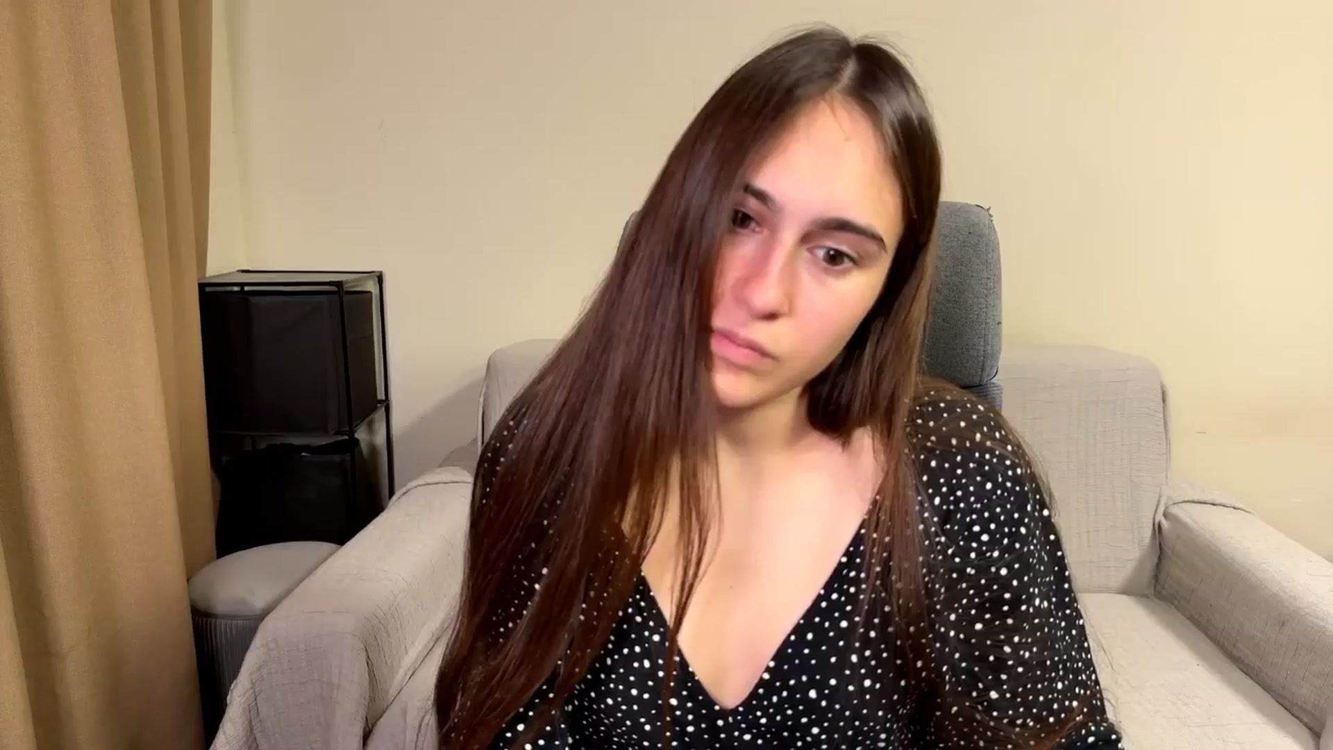 Gallery image thumbnail from ulohu's myfreecams stream on, 10/21/2025, 16:11 image 14 of 20