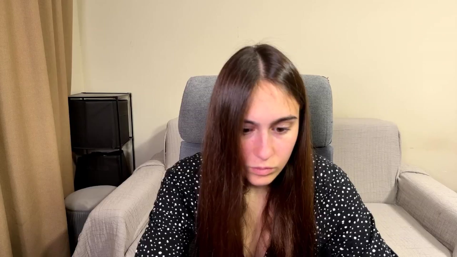 Gallery image thumbnail from ulohu's myfreecams stream on, 10/21/2025, 16:11 image 10 of 20