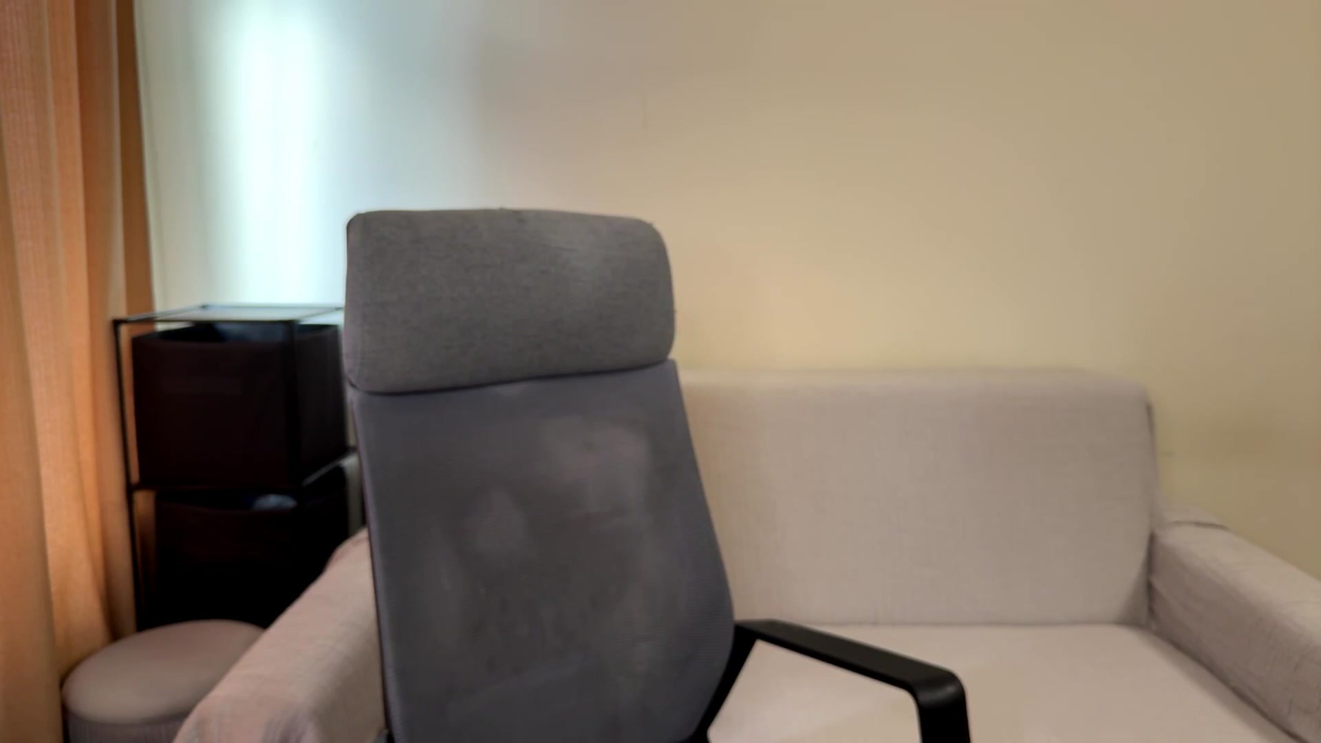 Gallery image thumbnail from ulohu's myfreecams stream on, 10/31/2025, 08:47 image 7 of 20