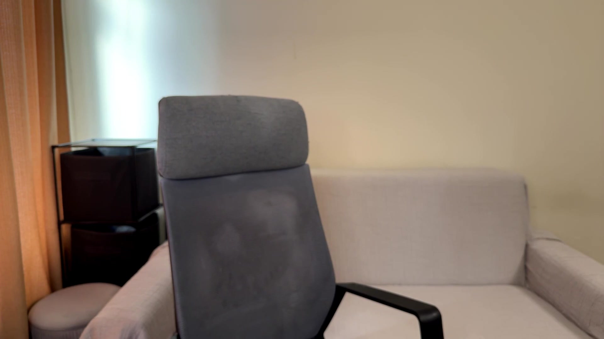 Gallery image thumbnail from ulohu's myfreecams stream on, 10/31/2025, 08:47 image 6 of 20
