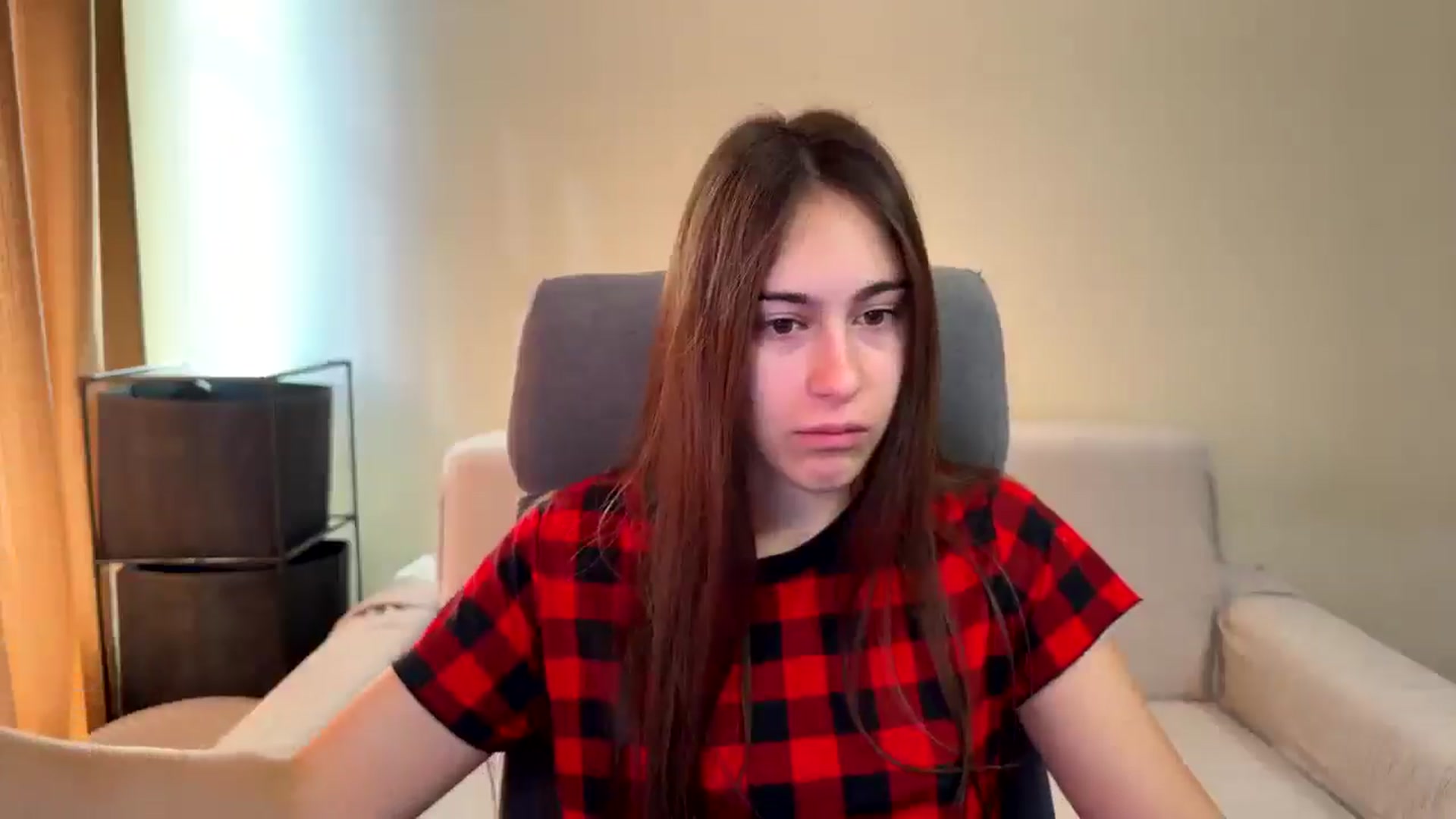 Gallery image thumbnail from ulohu's myfreecams stream on, 11/03/2025, 08:20 image 11 of 20