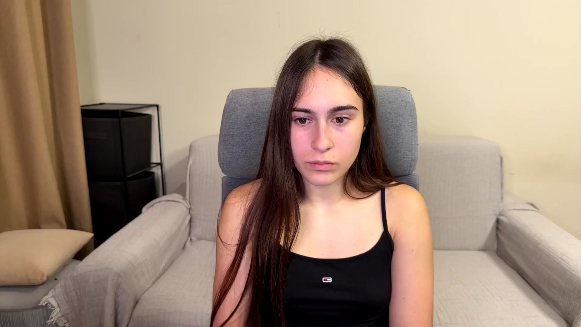 Gallery image thumbnail from ulohu's myfreecams stream on, 11/10/2025, 16:22 image 5 of 20