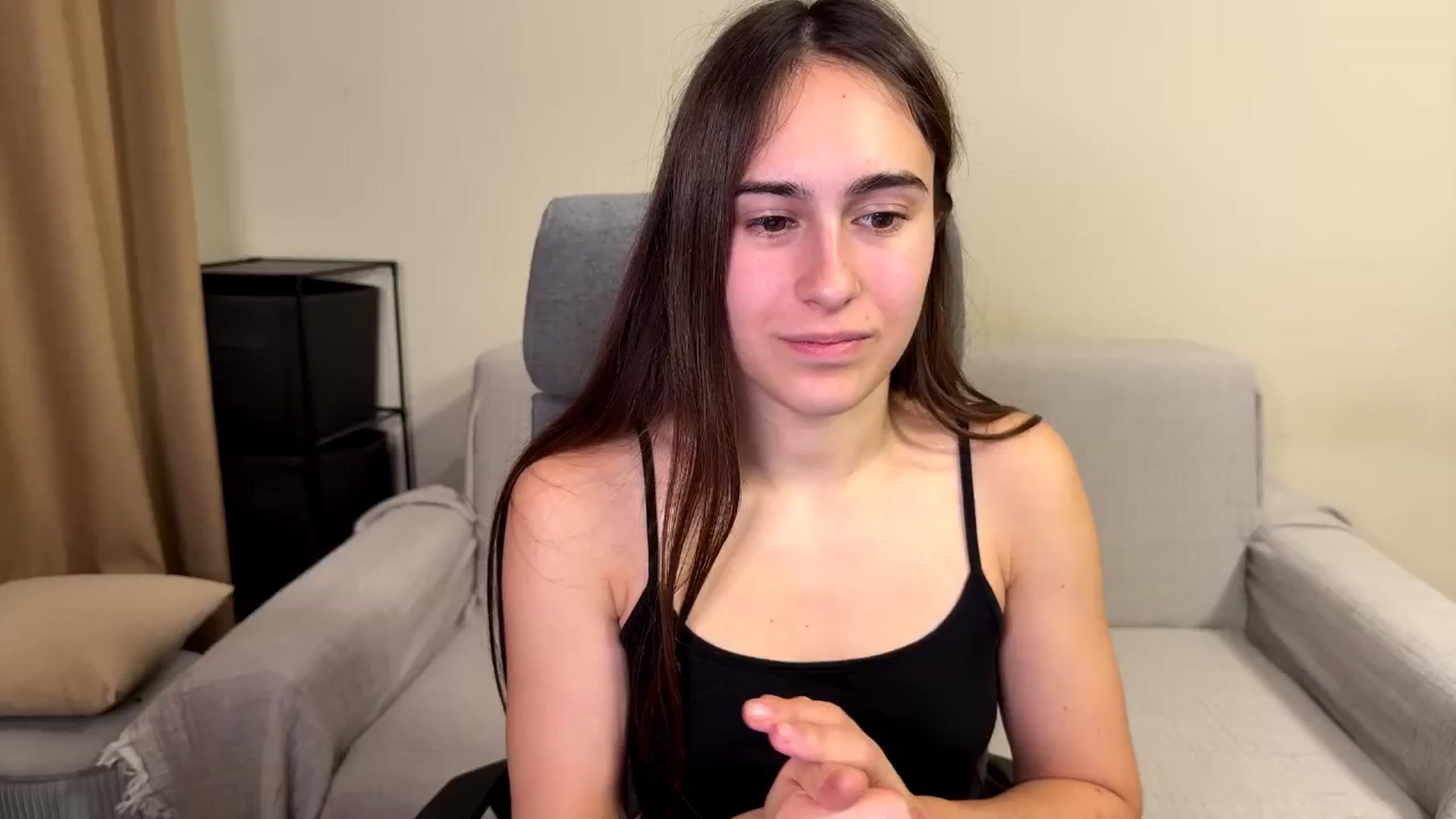 Gallery image thumbnail from ulohu's myfreecams stream on, 11/10/2025, 16:22 image 7 of 20