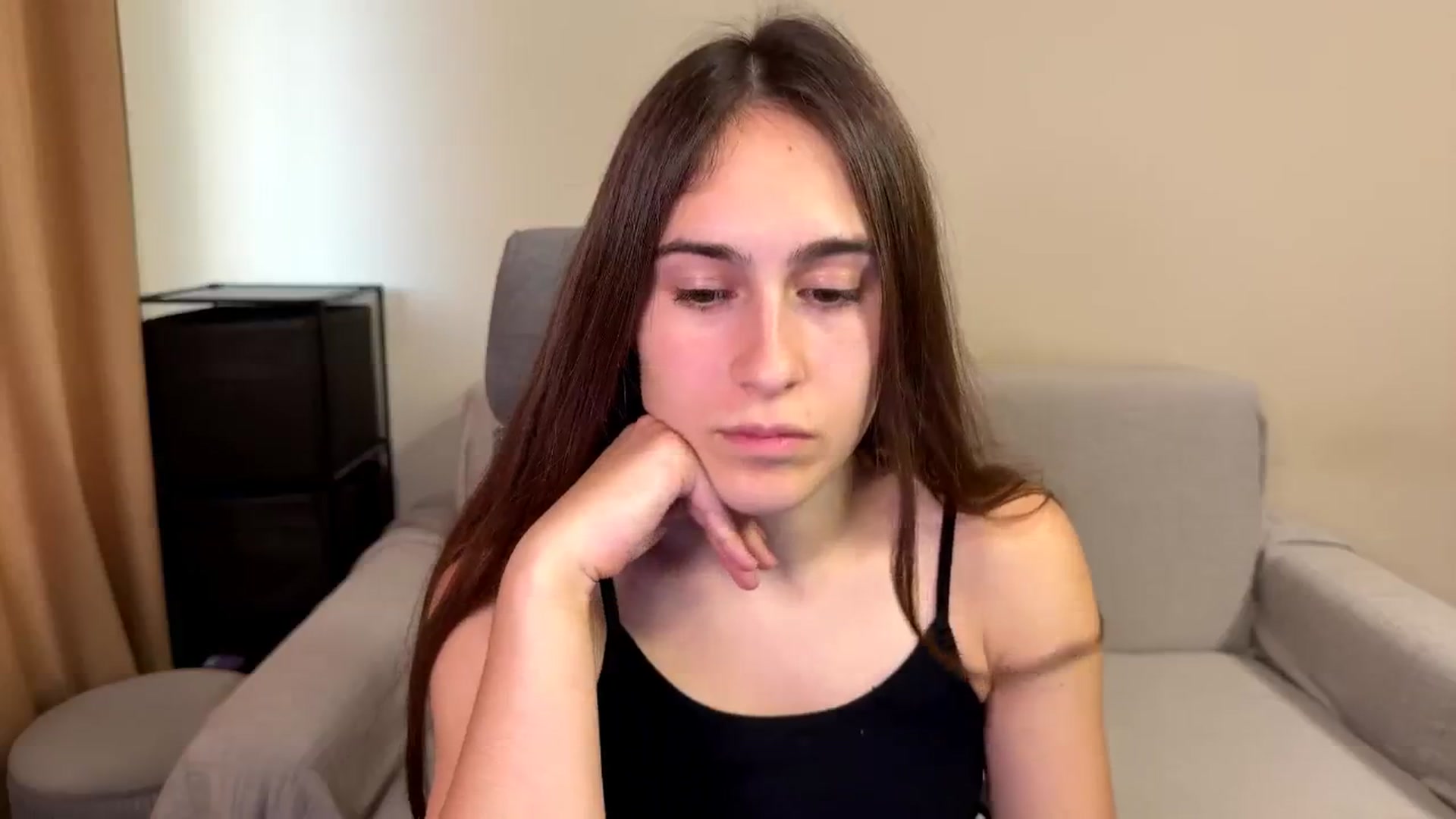 Gallery image thumbnail from ulohu's myfreecams stream on, 11/14/2025, 14:31 image 16 of 20