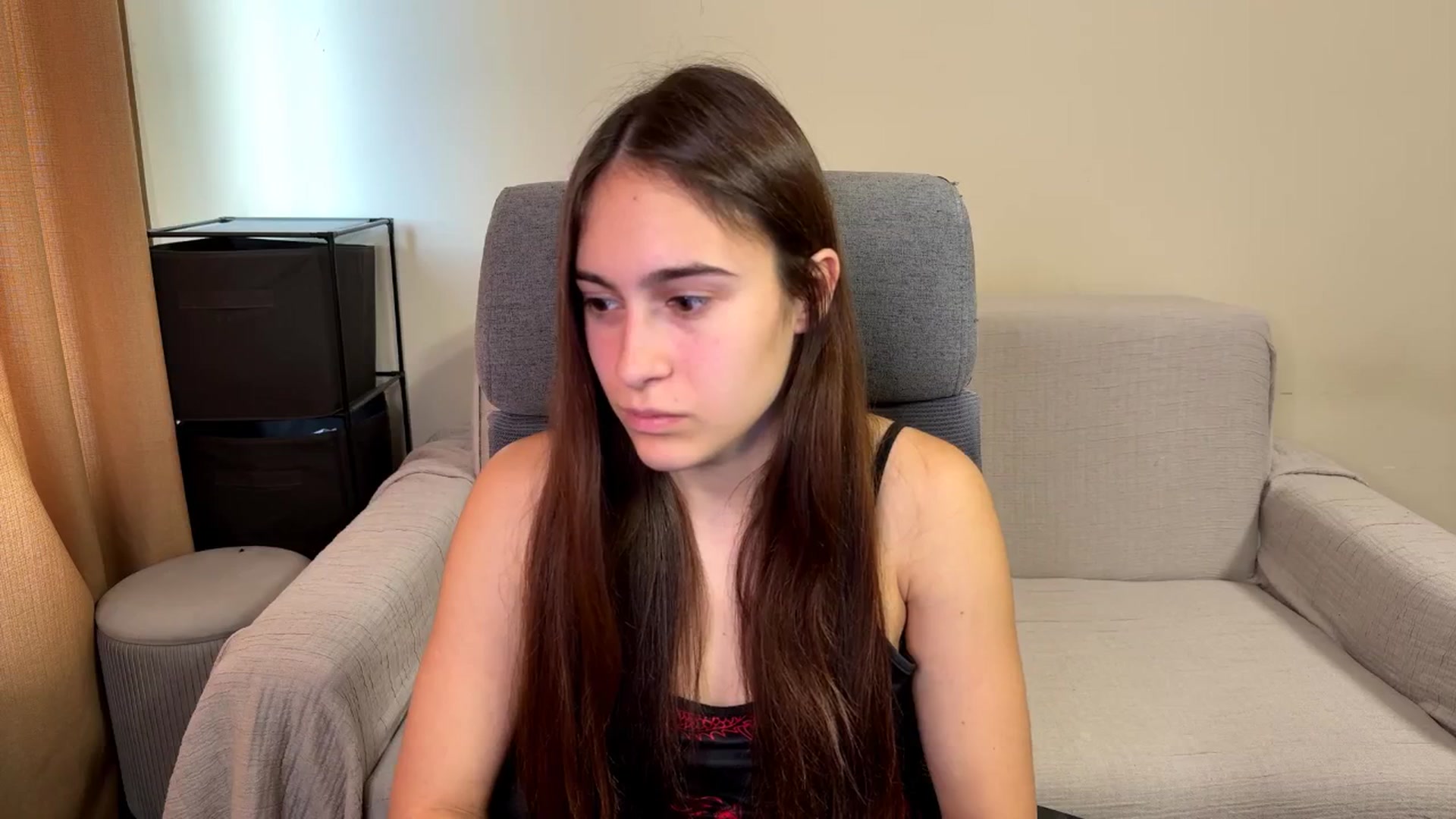 Gallery image thumbnail from ulohu's myfreecams stream on, 11/14/2025, 14:31 image 8 of 20