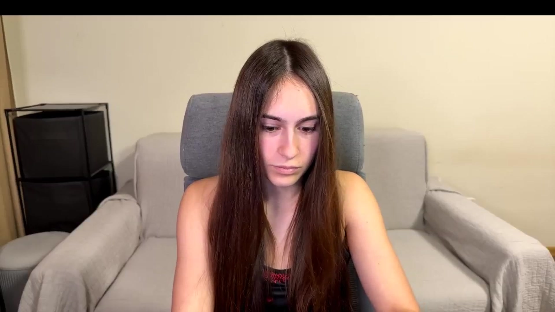 Gallery image thumbnail from ulohu's myfreecams stream on, 11/21/2025, 14:27 image 12 of 20