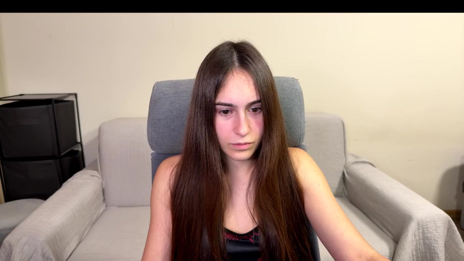Gallery image thumbnail from ulohu's myfreecams stream on, 11/22/2025, 16:53 image 5 of 20