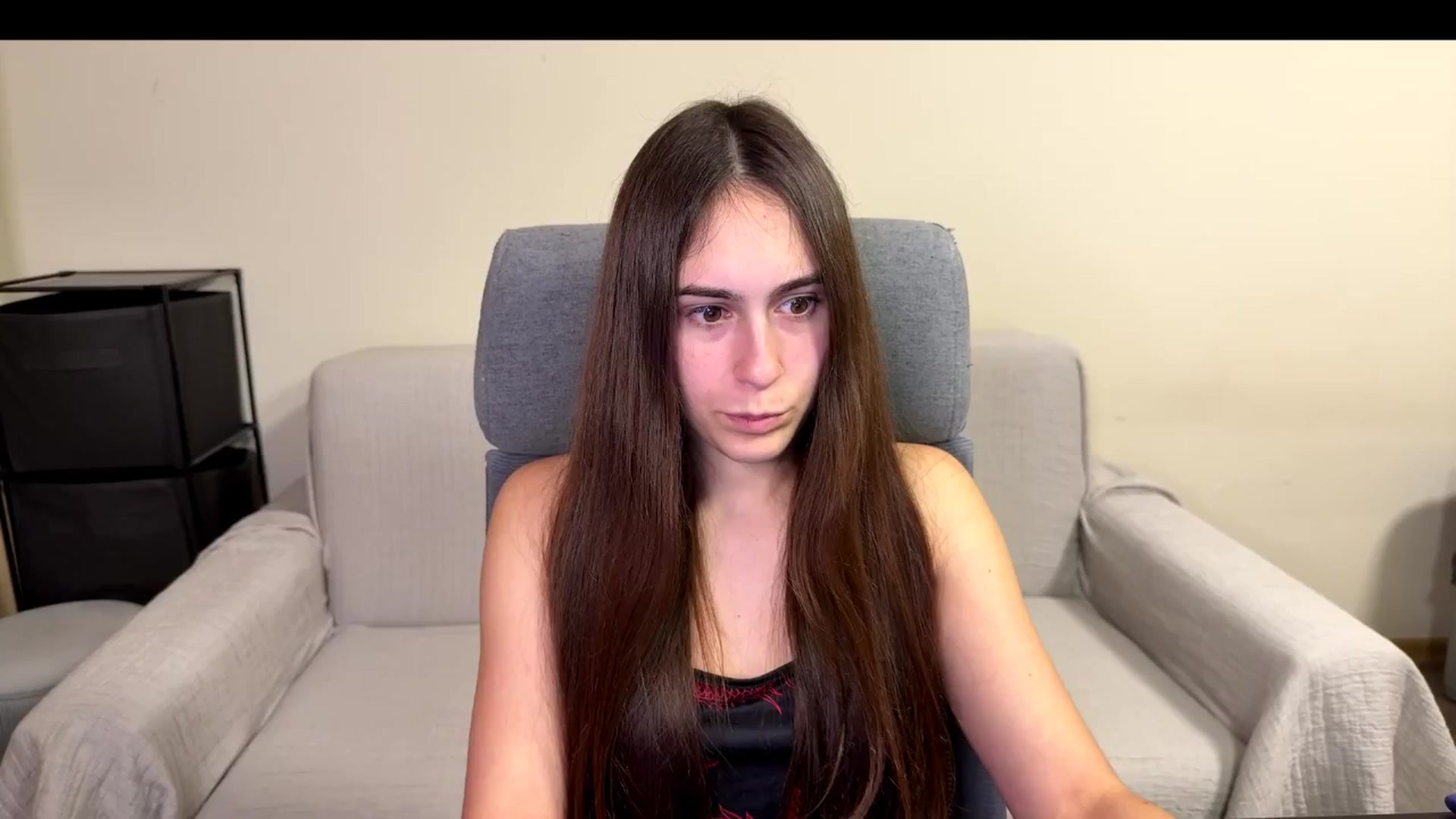 Gallery image thumbnail from ulohu's myfreecams stream on, 11/22/2025, 16:53 image 12 of 20