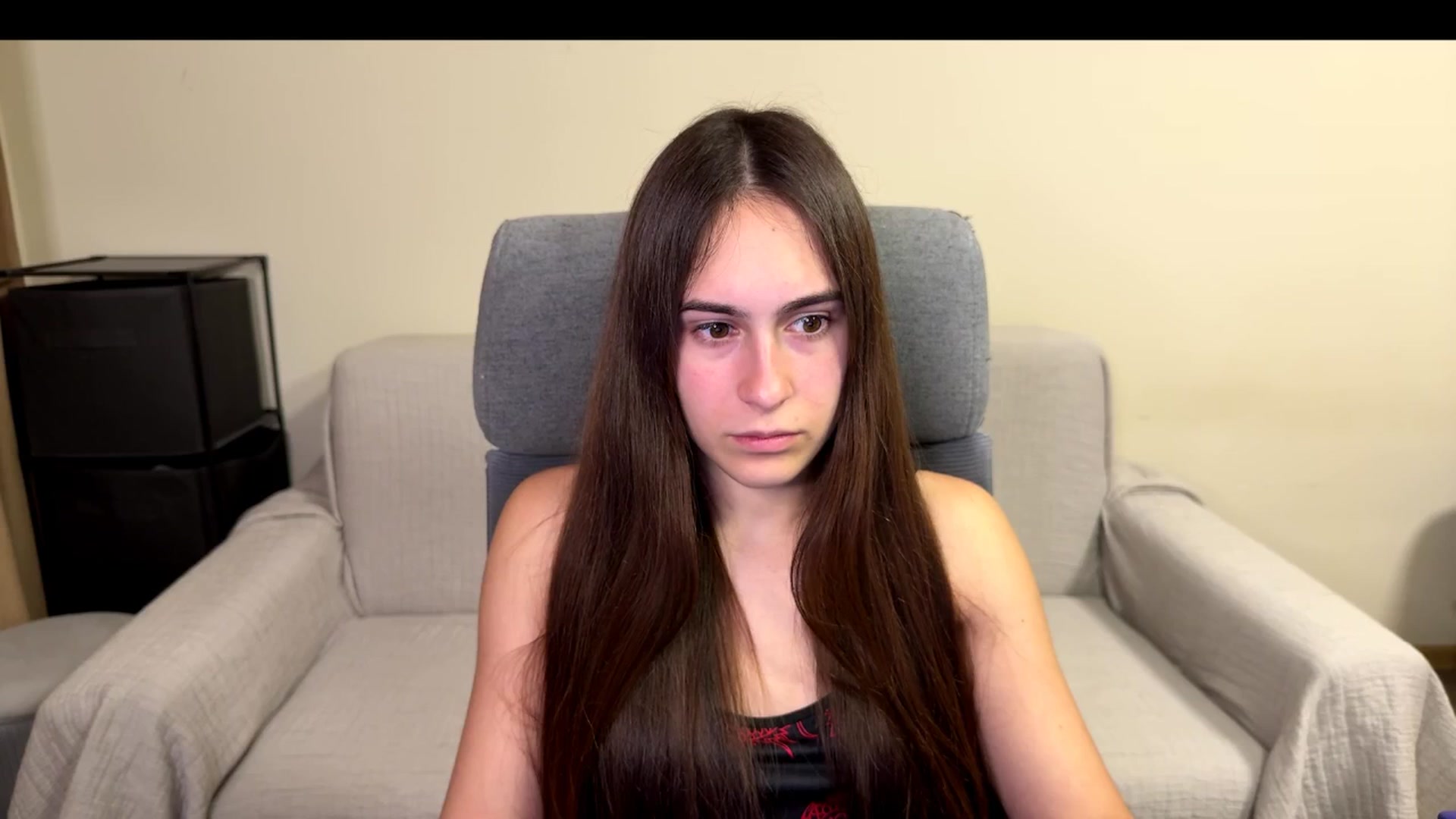 Gallery image thumbnail from ulohu's myfreecams stream on, 11/22/2025, 17:48 image 14 of 20