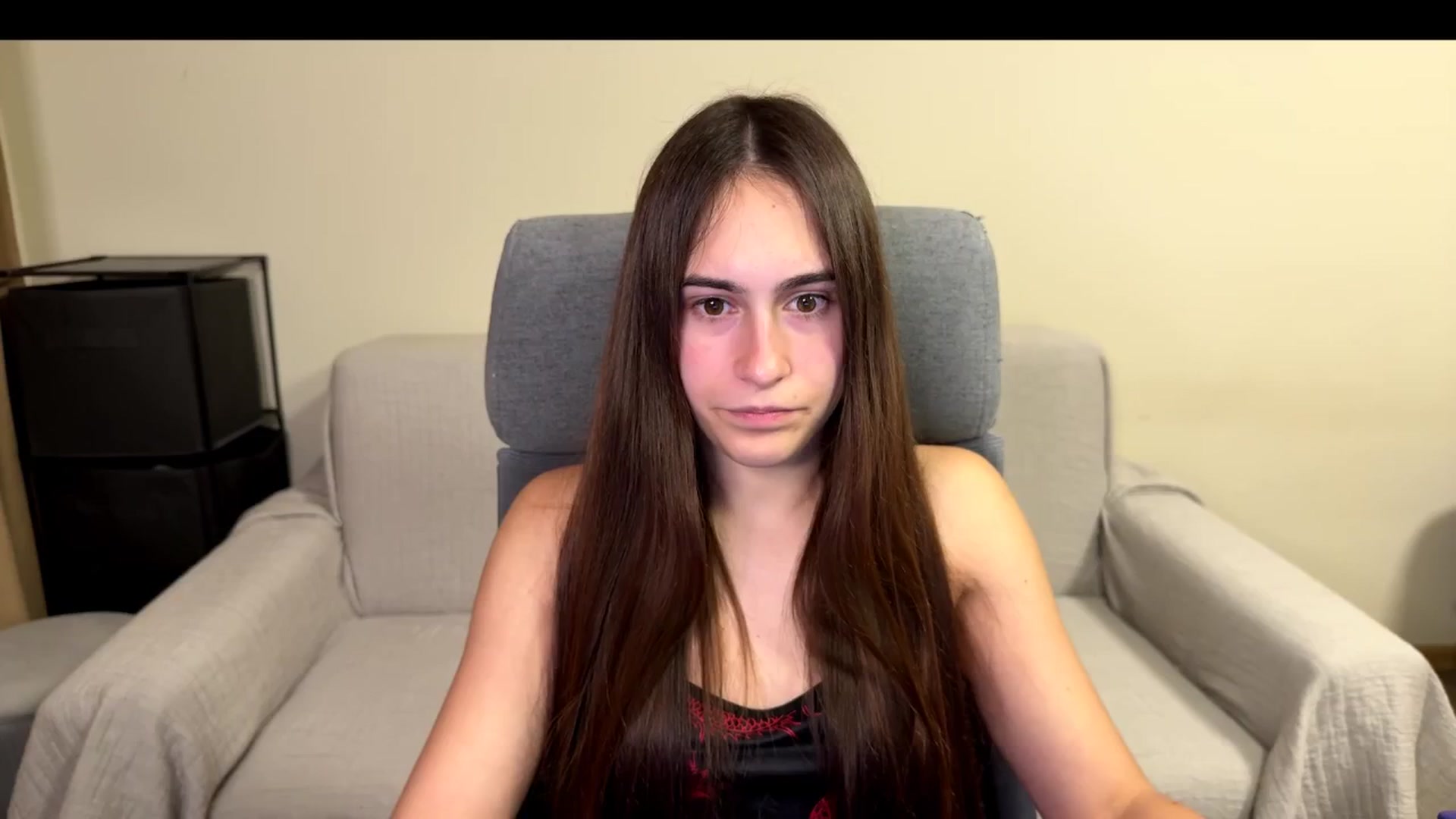 Gallery image thumbnail from ulohu's myfreecams stream on, 11/22/2025, 17:48 image 16 of 20
