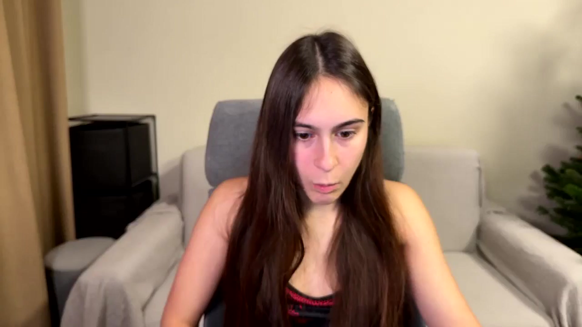 Gallery image thumbnail from ulohu's myfreecams stream on, 12/13/2025, 17:39 image 20 of 20