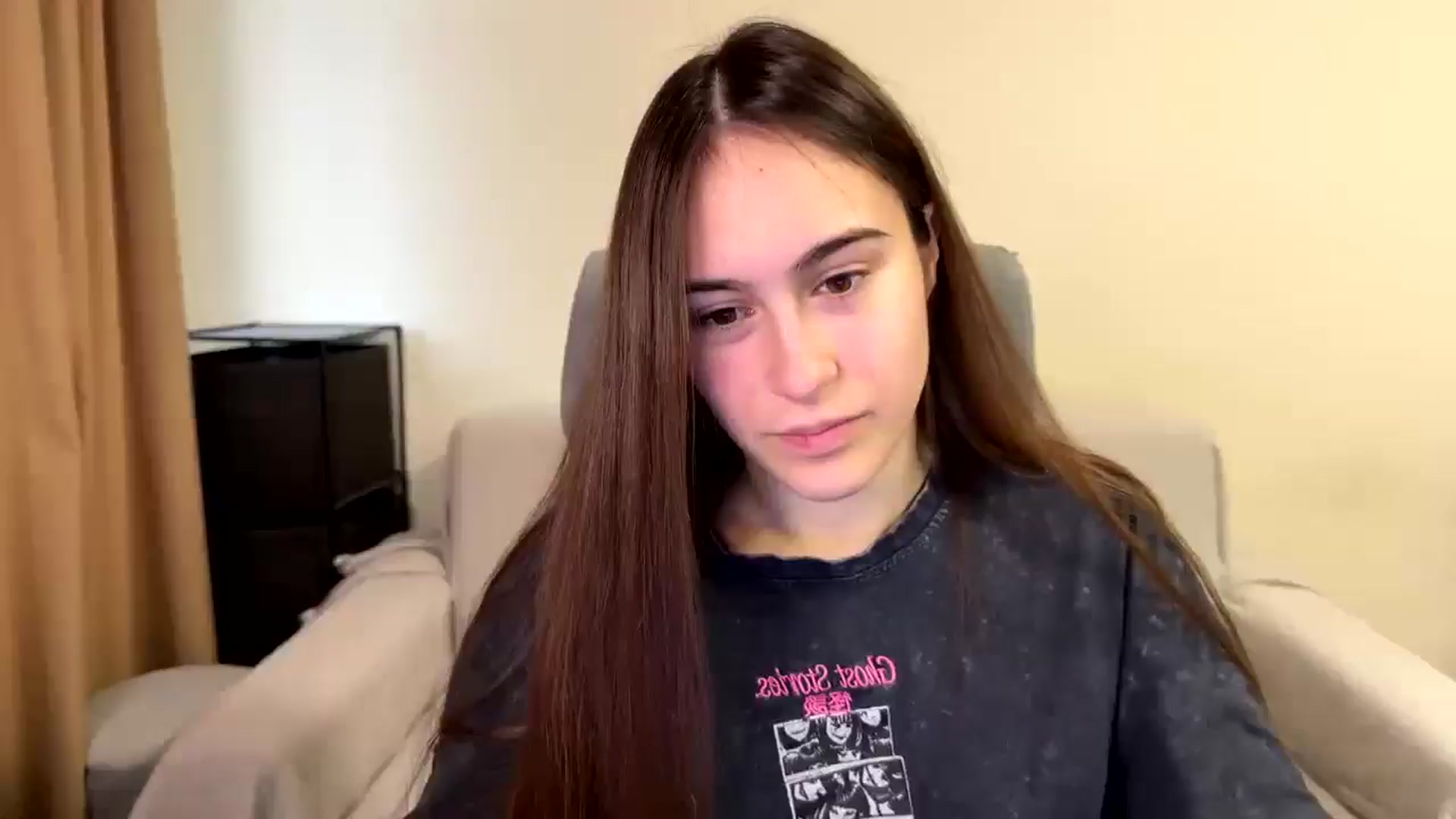 Gallery image thumbnail from ulohu's myfreecams stream on, 12/25/2025, 13:27 image 1 of 20