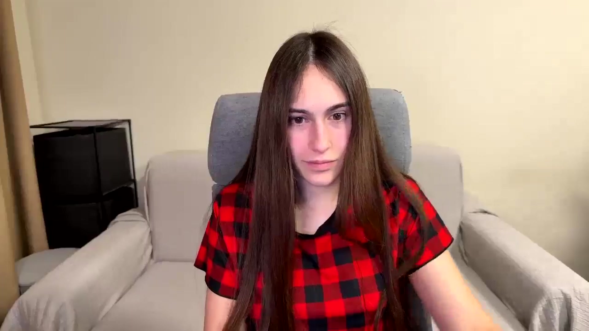 Gallery image thumbnail from ulohu's myfreecams stream on, 12/26/2025, 17:20 image 13 of 20