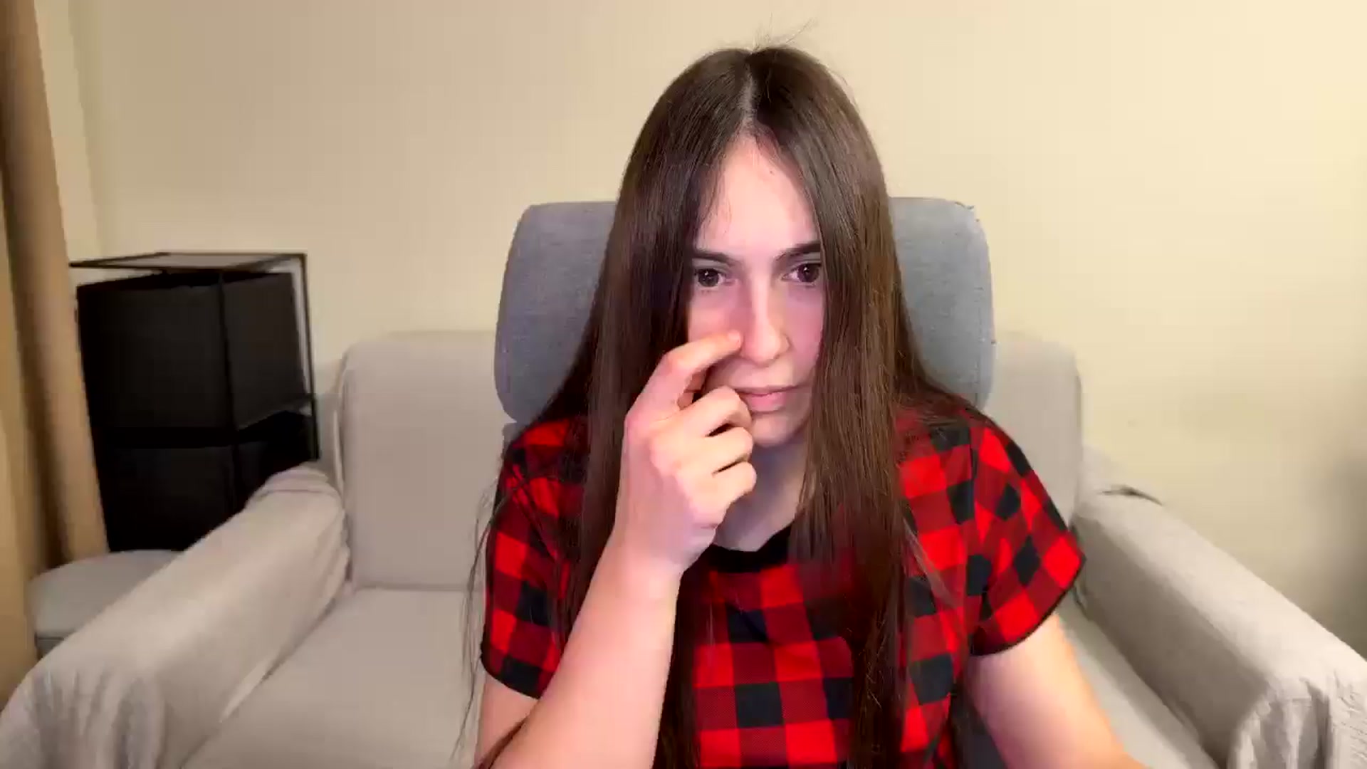 Gallery image thumbnail from ulohu's myfreecams stream on, 12/26/2025, 18:04 image 3 of 20