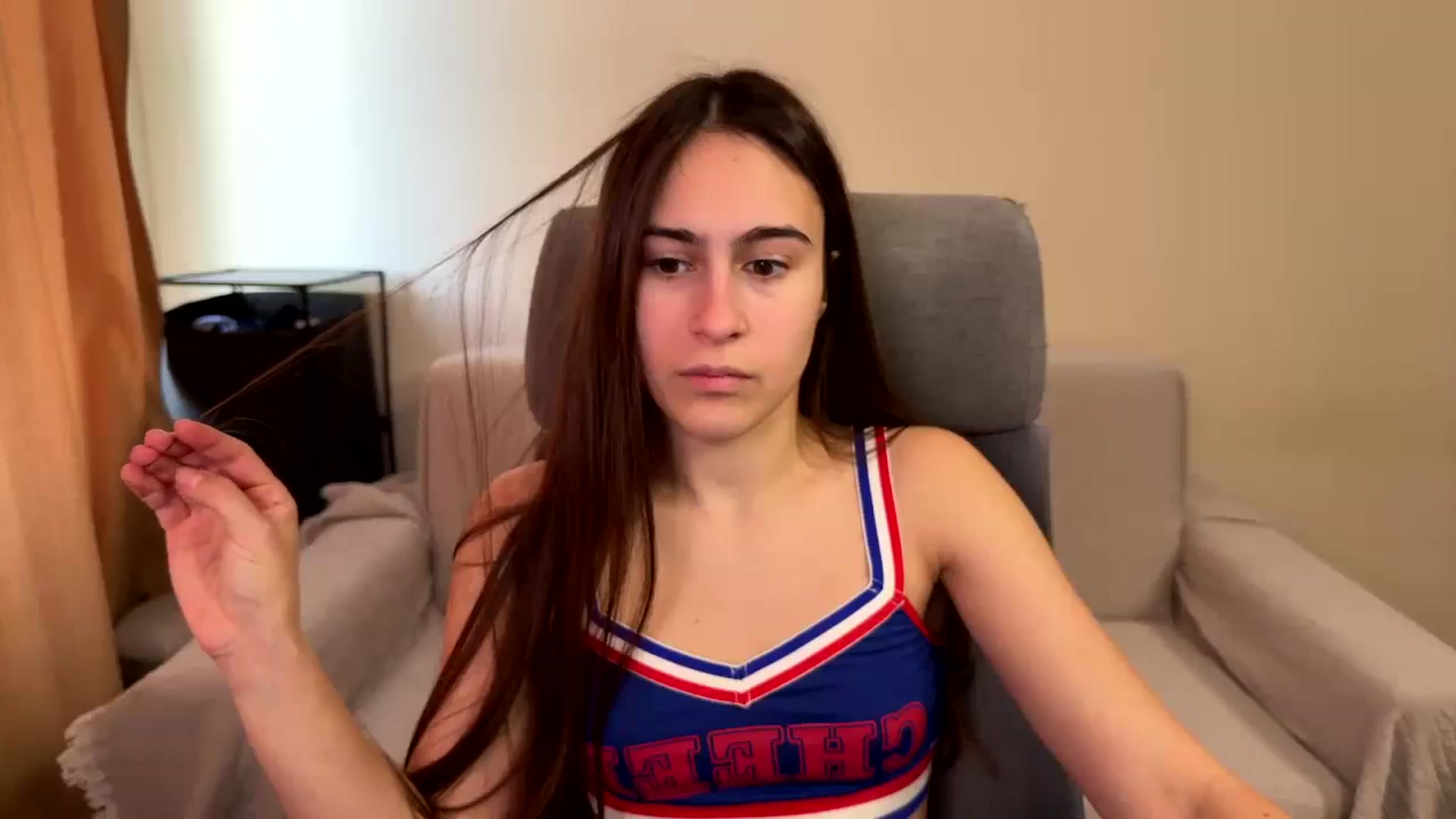 Gallery image thumbnail from ulohu's myfreecams stream on, 01/17/2026, 11:28 image 4 of 20
