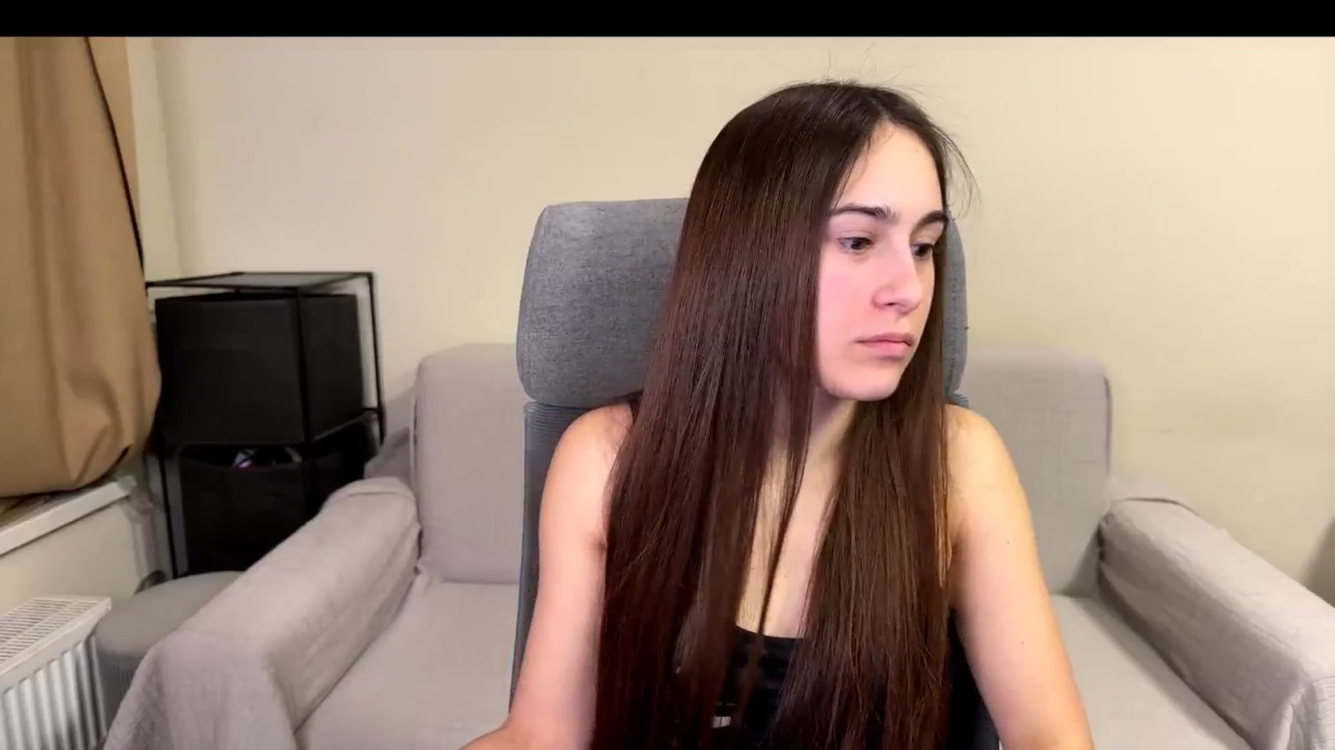 Gallery image thumbnail from ulohu's myfreecams stream on, 02/04/2026, 15:07 image 15 of 20