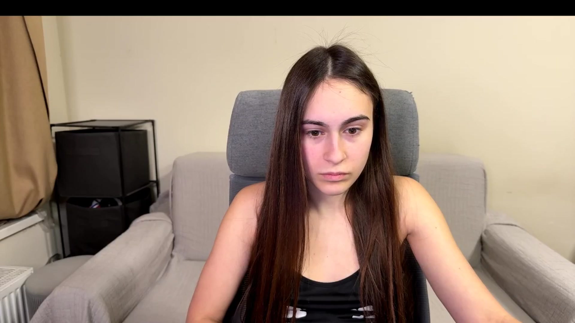 Gallery image thumbnail from ulohu's myfreecams stream on, 02/04/2026, 16:30 image 15 of 20