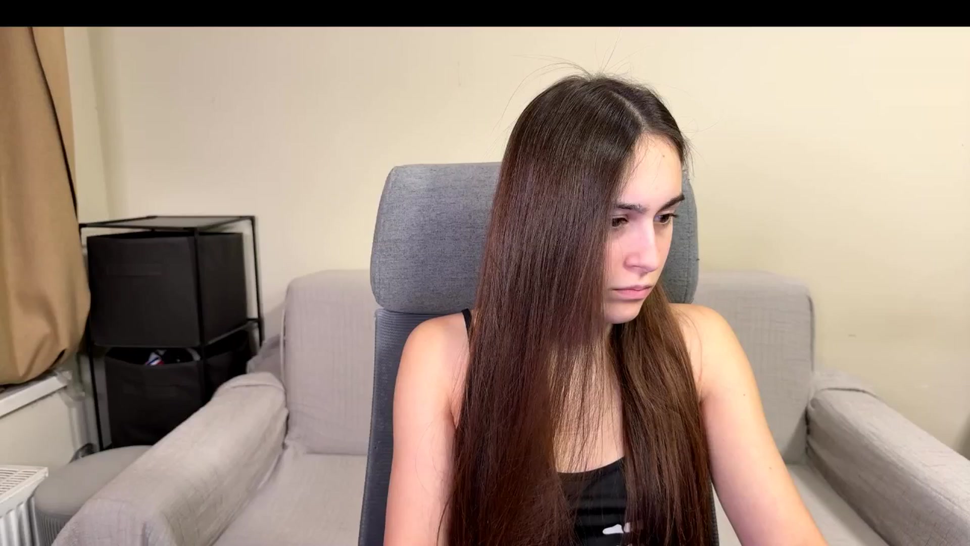 Gallery image thumbnail from ulohu's myfreecams stream on, 02/04/2026, 17:53 image 2 of 20