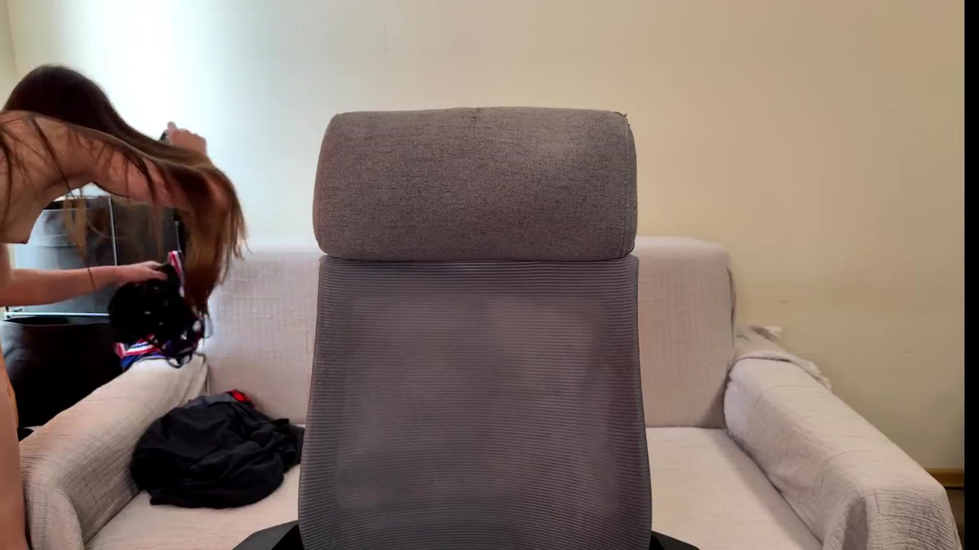 Gallery image thumbnail from ulohu's myfreecams stream on, 02/06/2026, 11:07 image 17 of 20
