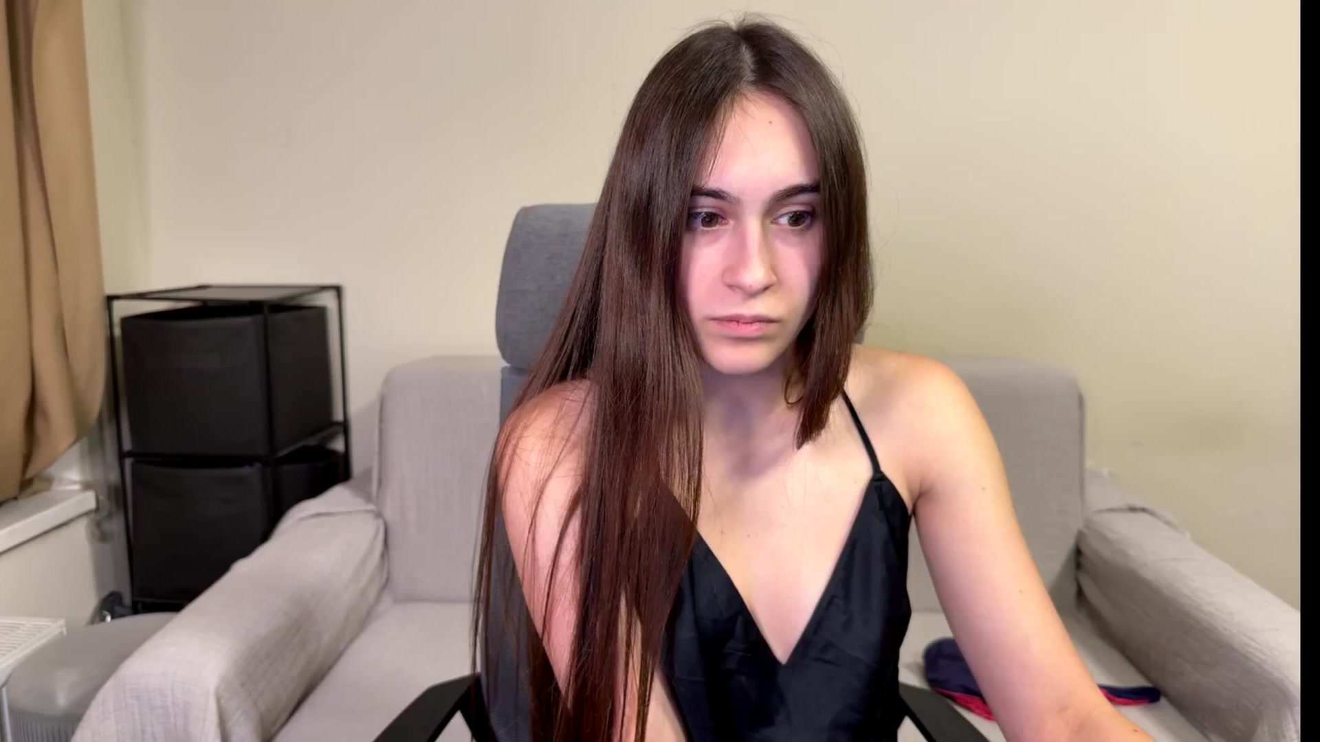Gallery image thumbnail from ulohu's myfreecams stream on, 02/07/2026, 20:27 image 15 of 20
