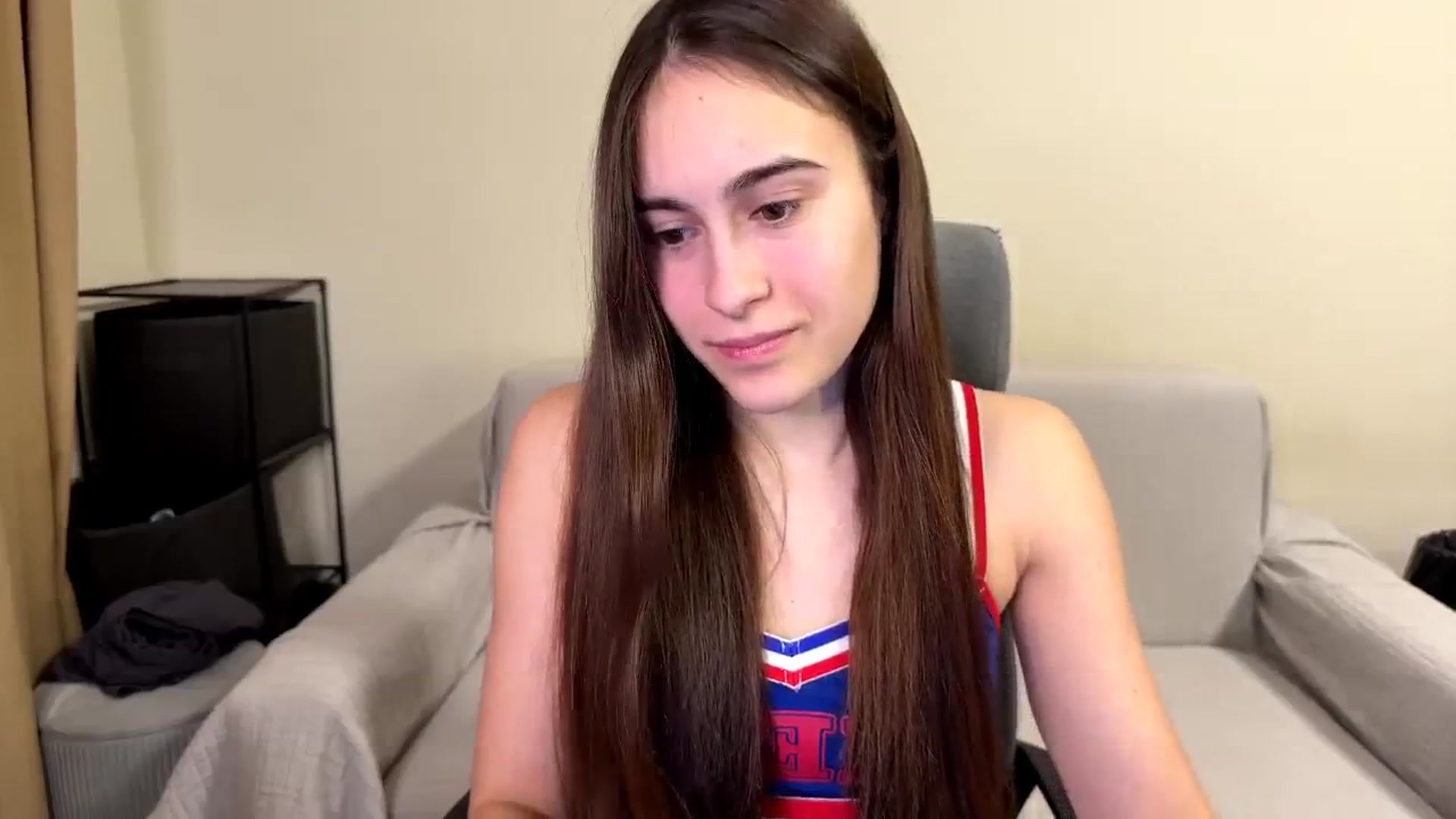 Gallery image thumbnail from ulohu's myfreecams stream on, 02/10/2026, 20:03 image 14 of 20
