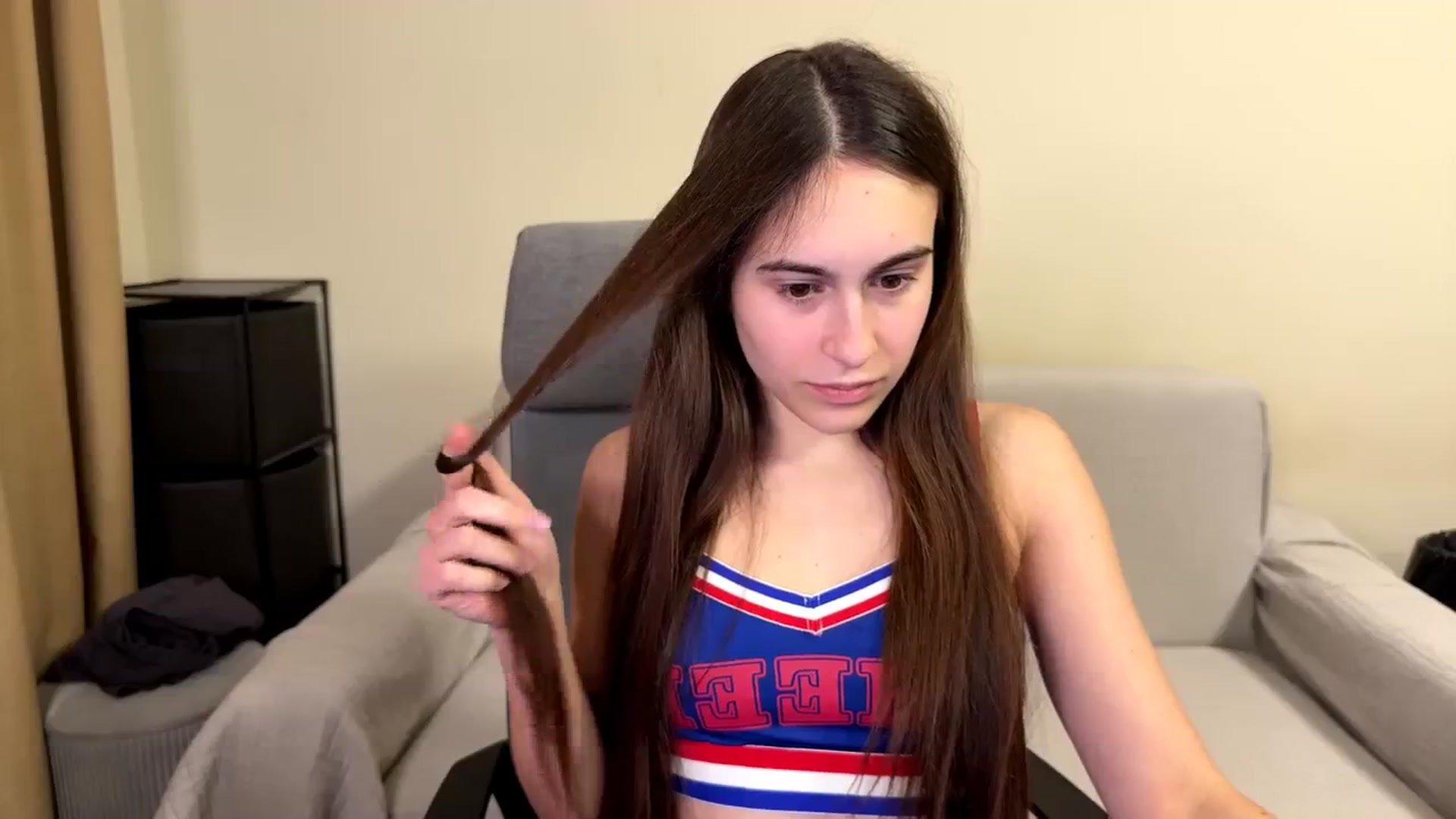 Gallery image thumbnail from ulohu's myfreecams stream on, 02/10/2026, 20:03 image 11 of 20