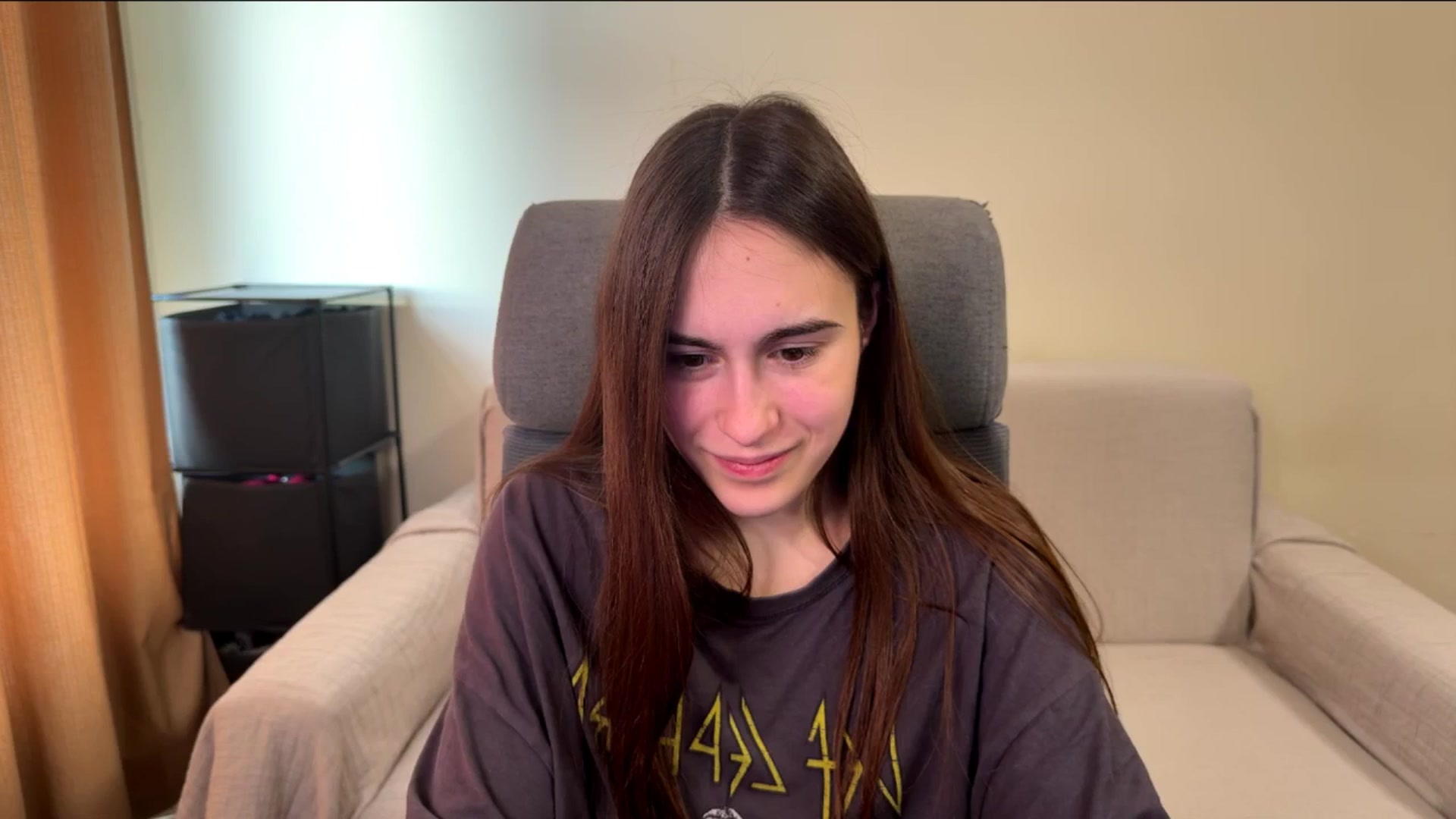 Gallery image thumbnail from ulohu's myfreecams stream on, 03/24/2026, 05:34 image 9 of 20