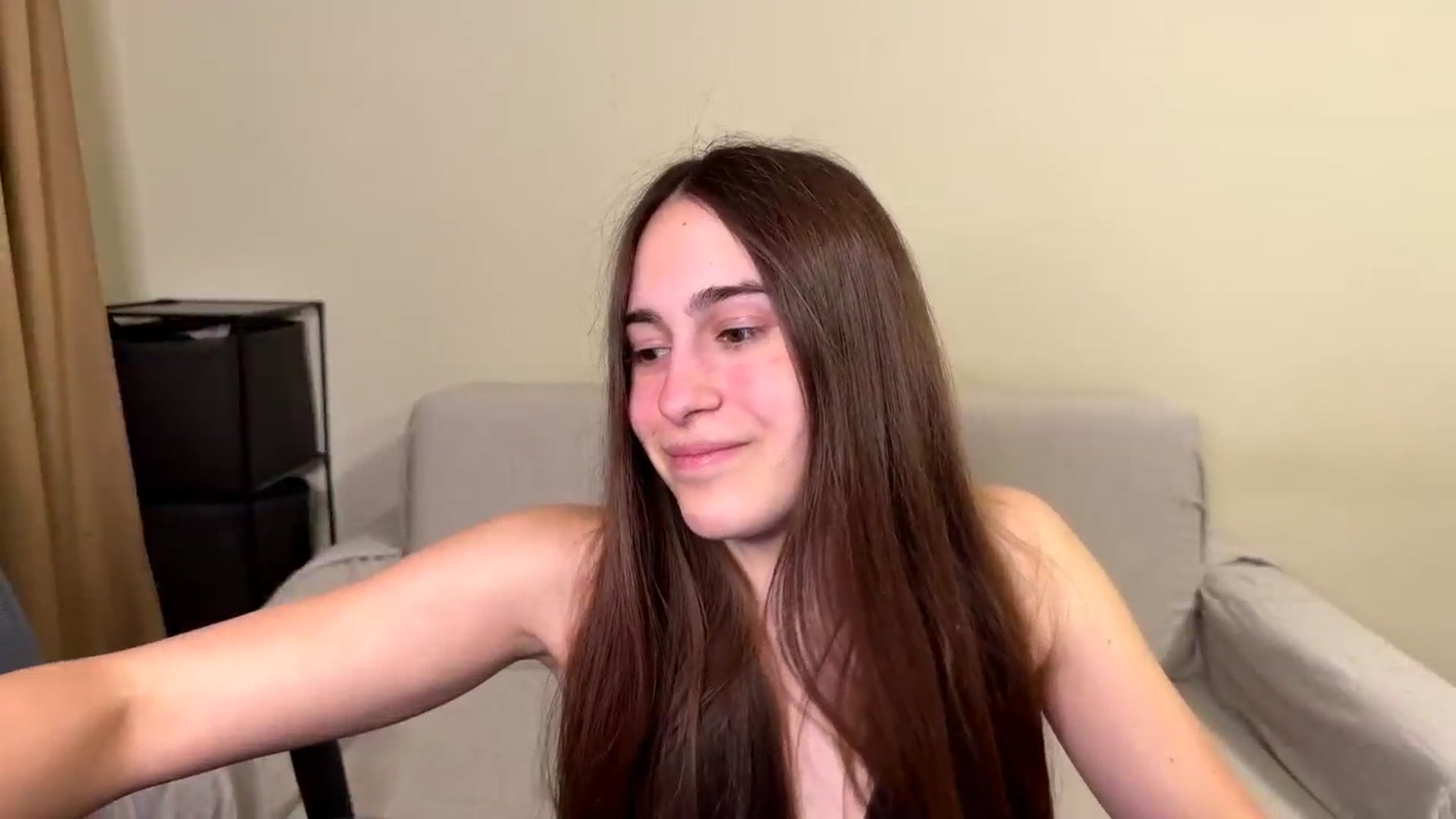 Gallery image thumbnail from ulohu's myfreecams stream on, 04/02/2026, 02:30 image 20 of 20