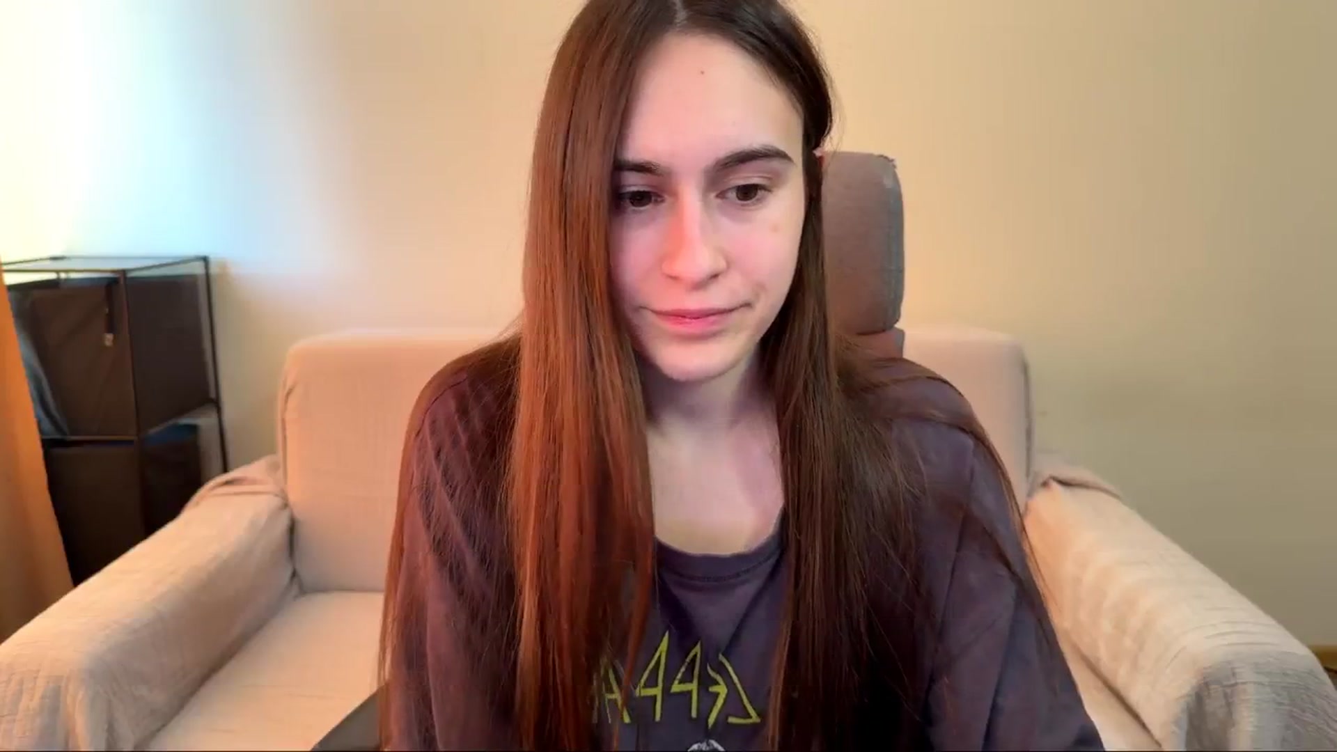 Gallery image thumbnail from ulohu's myfreecams stream on, 04/14/2026, 04:23 image 19 of 20
