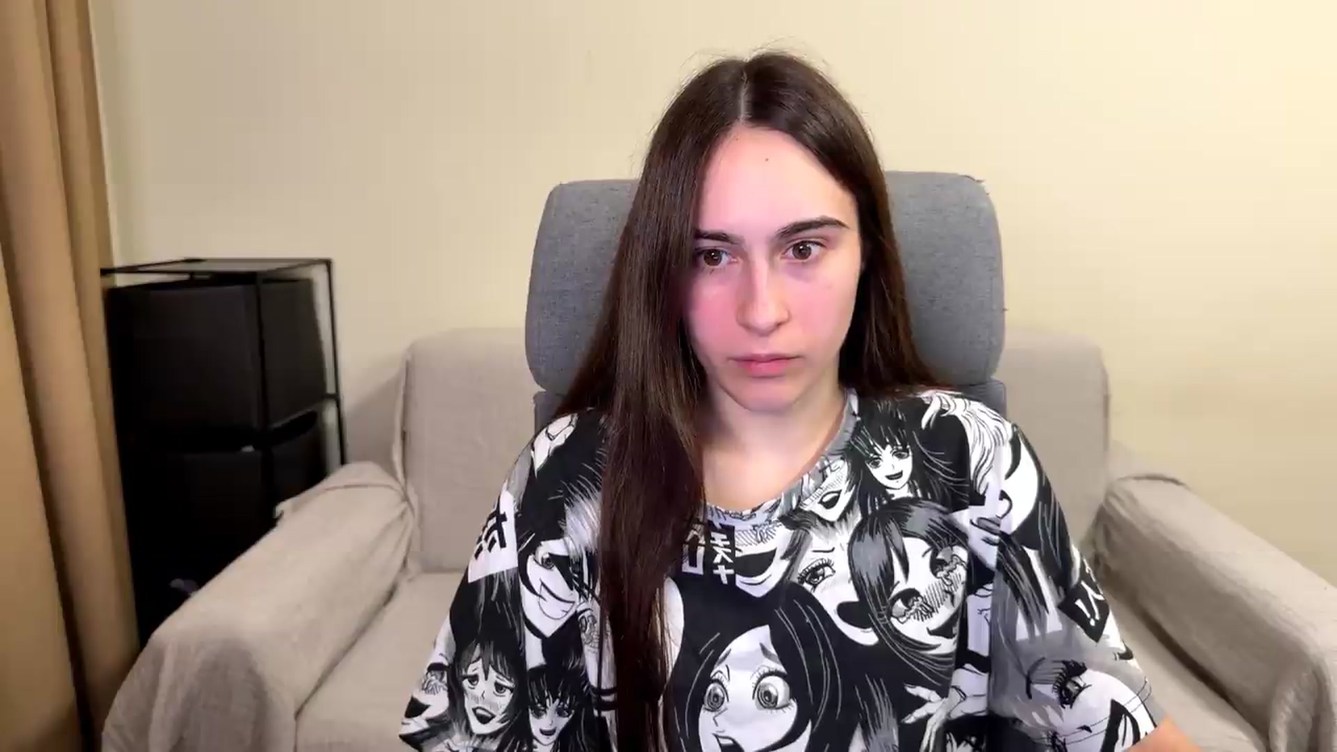 Gallery image thumbnail from ulohu's myfreecams stream on, 06/07/2026, 22:39 image 8 of 20